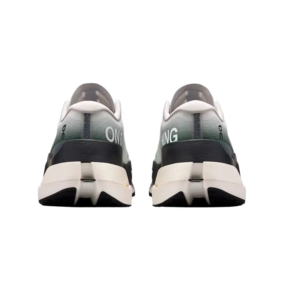 On Running Cloudboom Max White Black