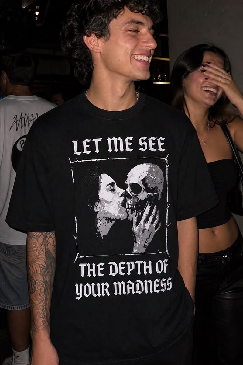 Voyd Let me see Black T-shirt