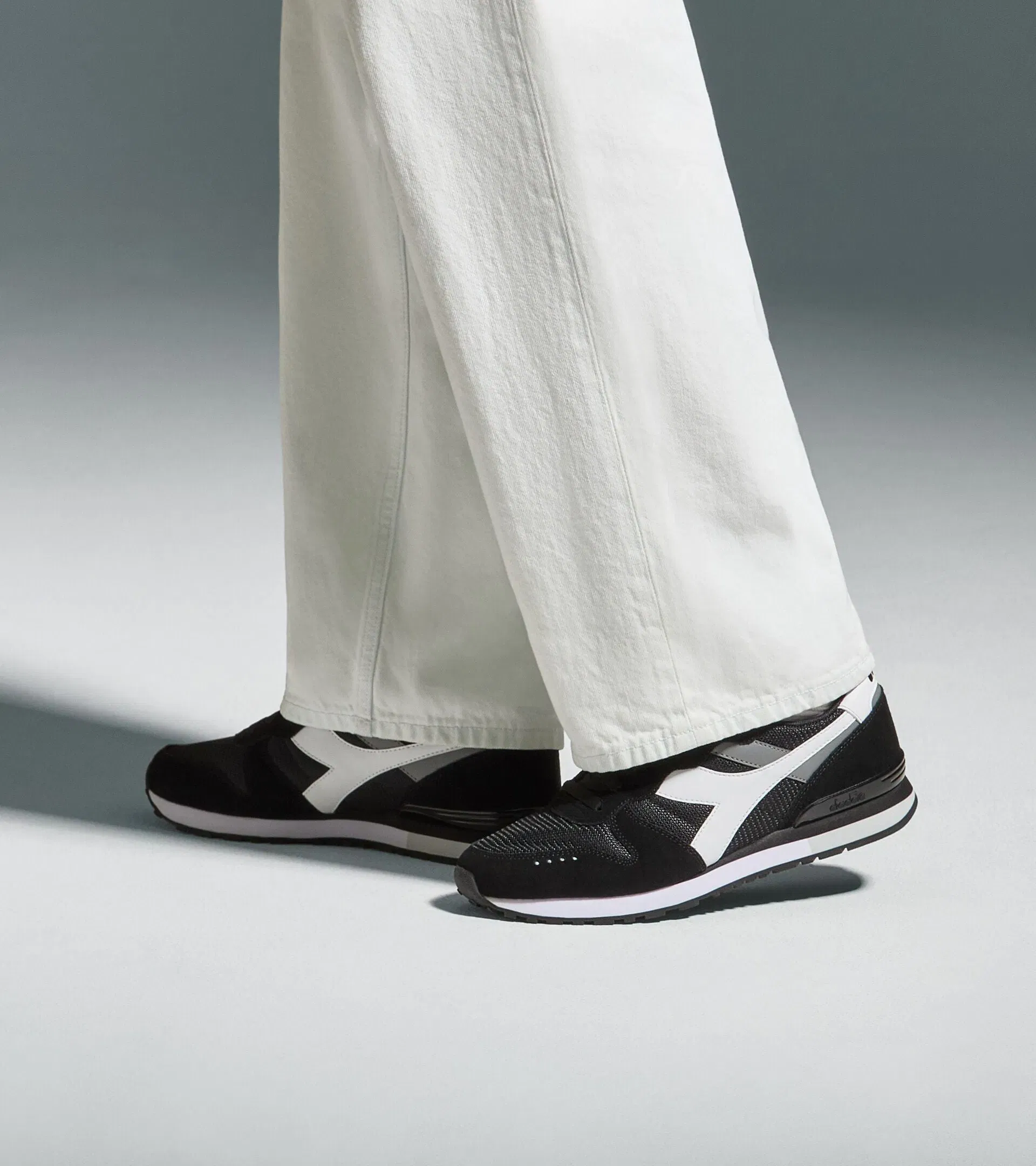 Diadora Camaro M2 Black