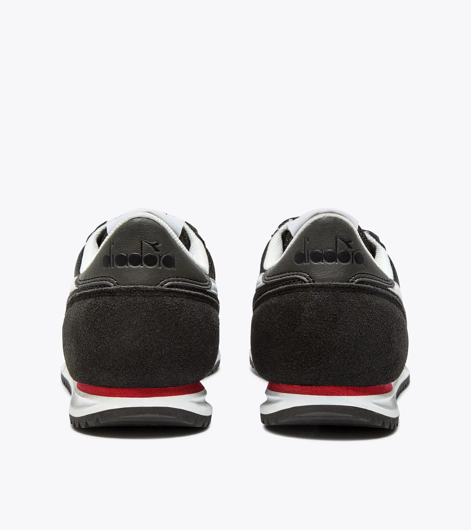 Diadora Cross Black Beluga