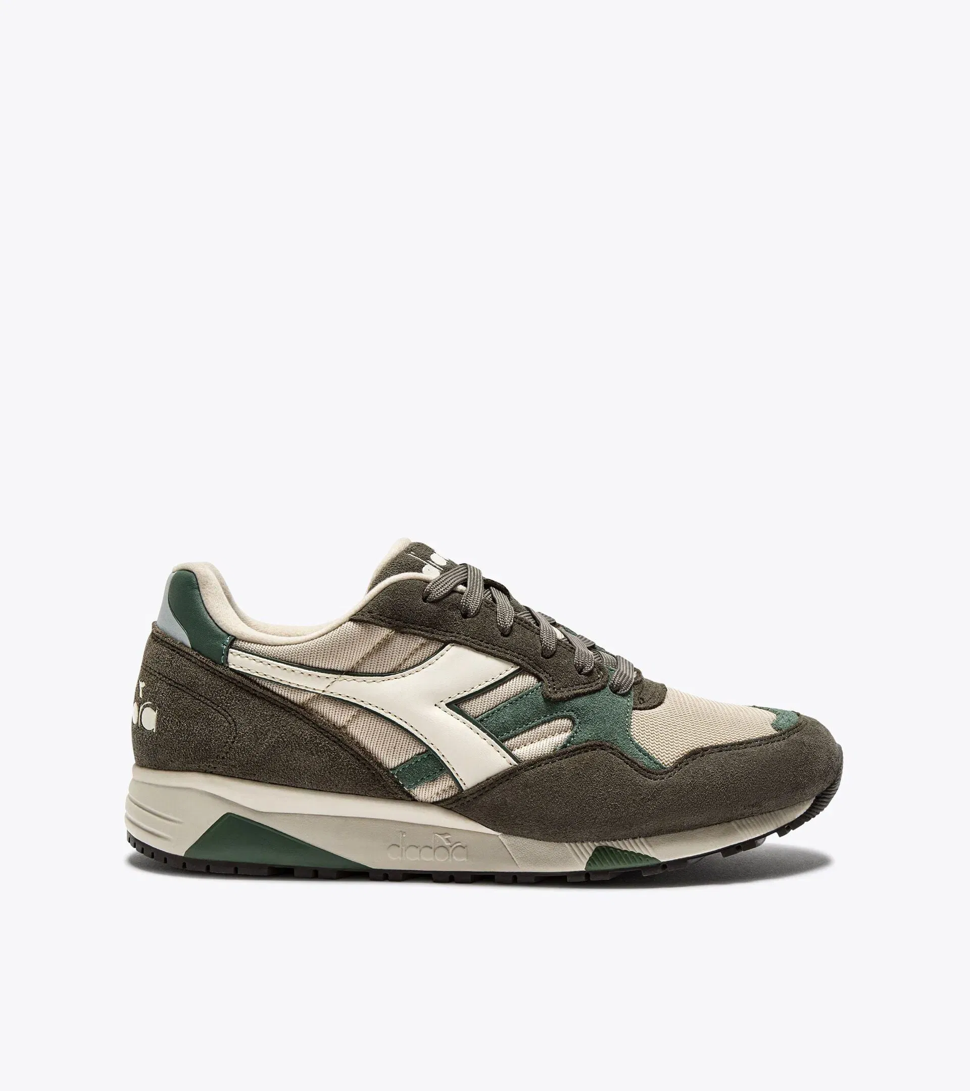 Diadora N902 Tofu /Tarmac/Duck Green