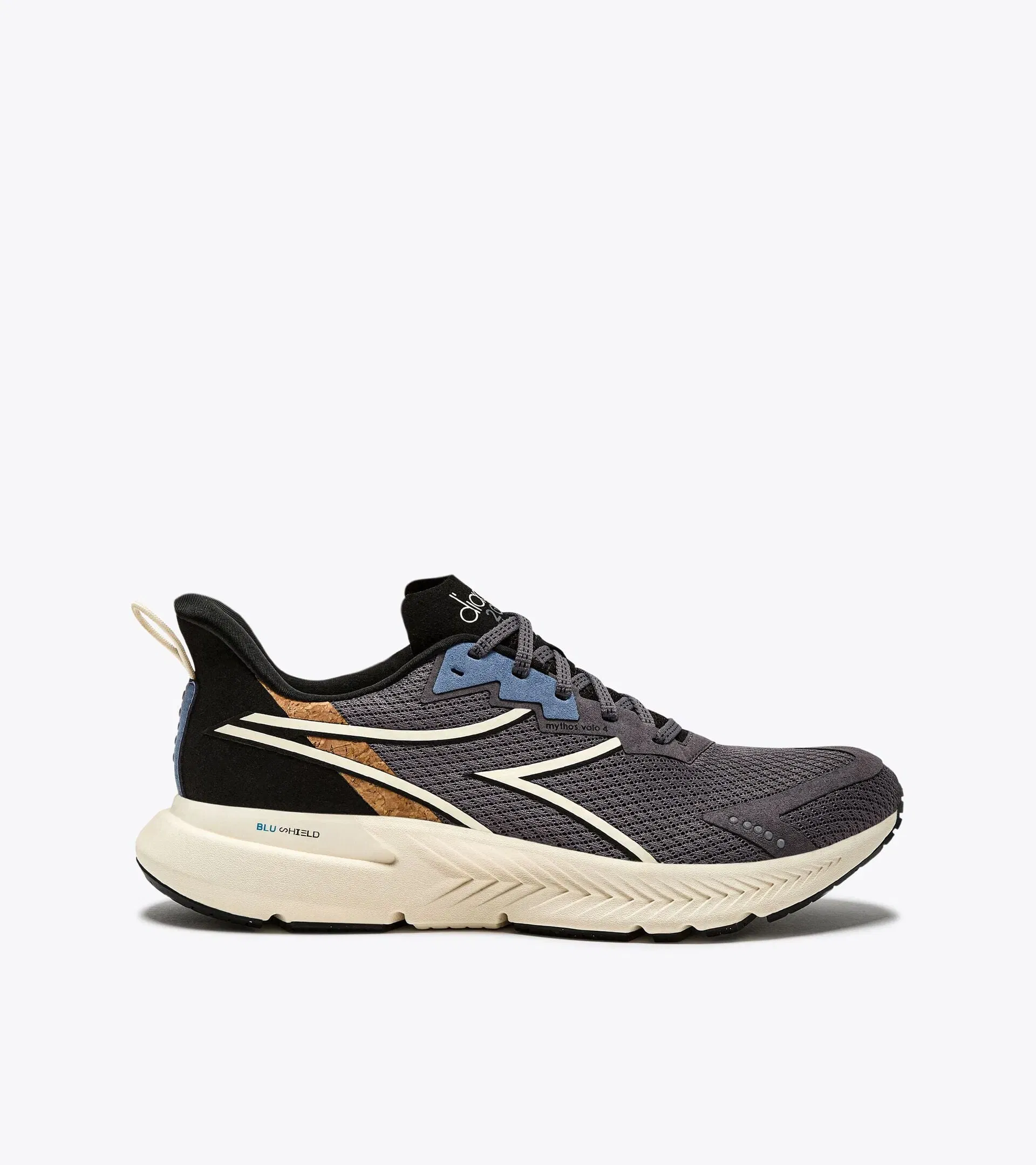 Diadora Mythos Blushield Volo 4 2030 Steel Gray/Black