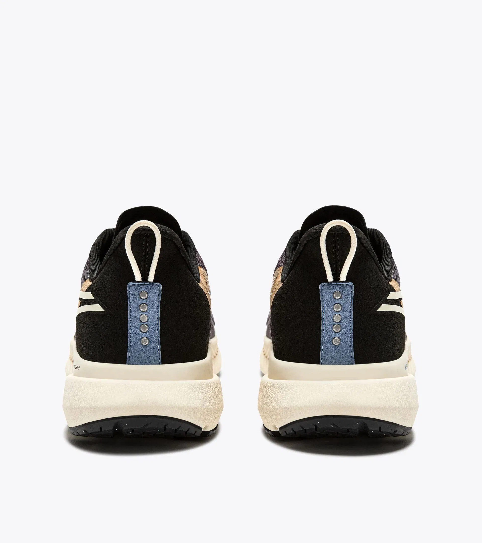 Diadora Mythos Blushield Volo 4 2030 Steel Gray/Black