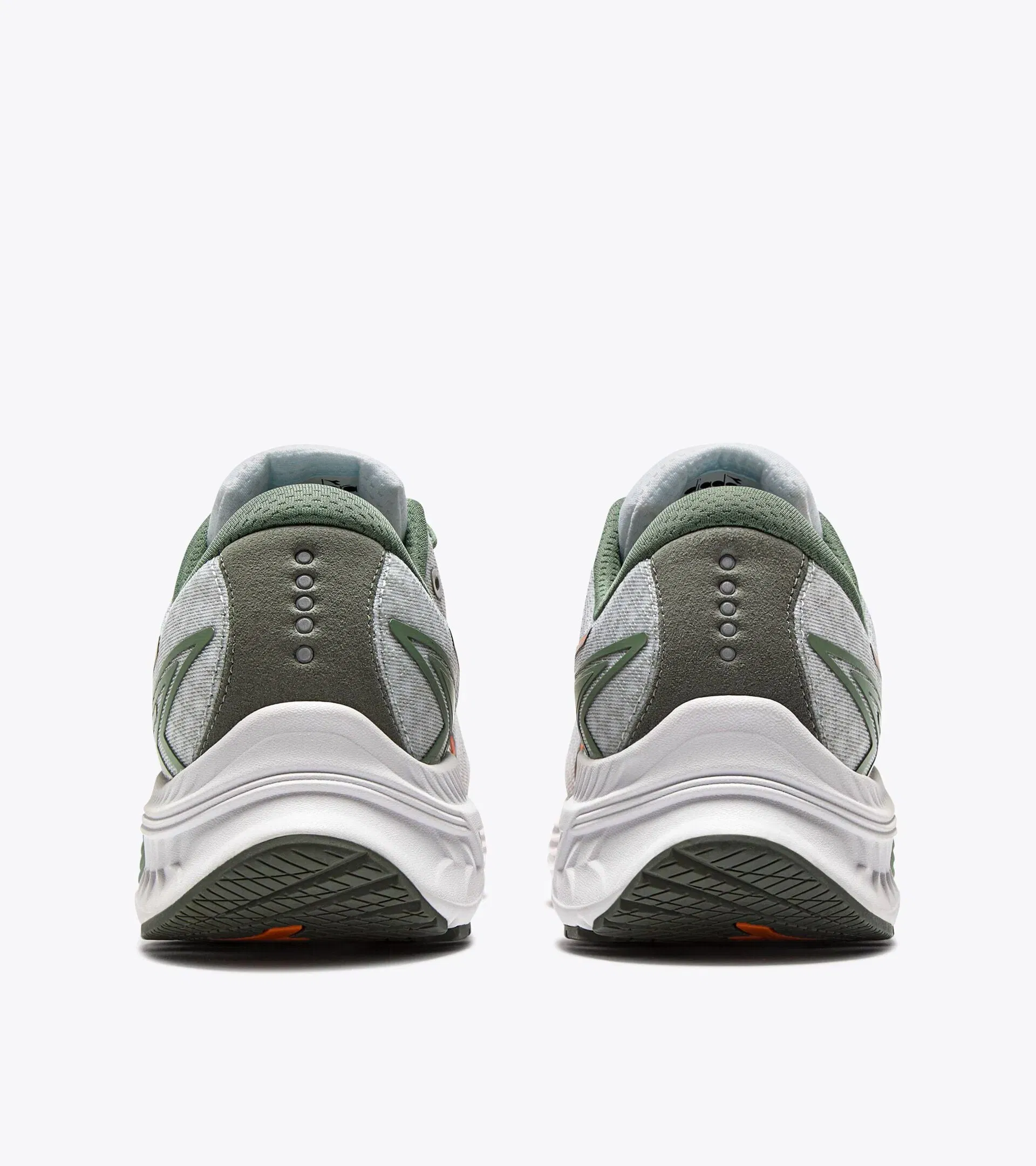 Diadora Mythos Blushield 10 Vortice White/Iceberg Green