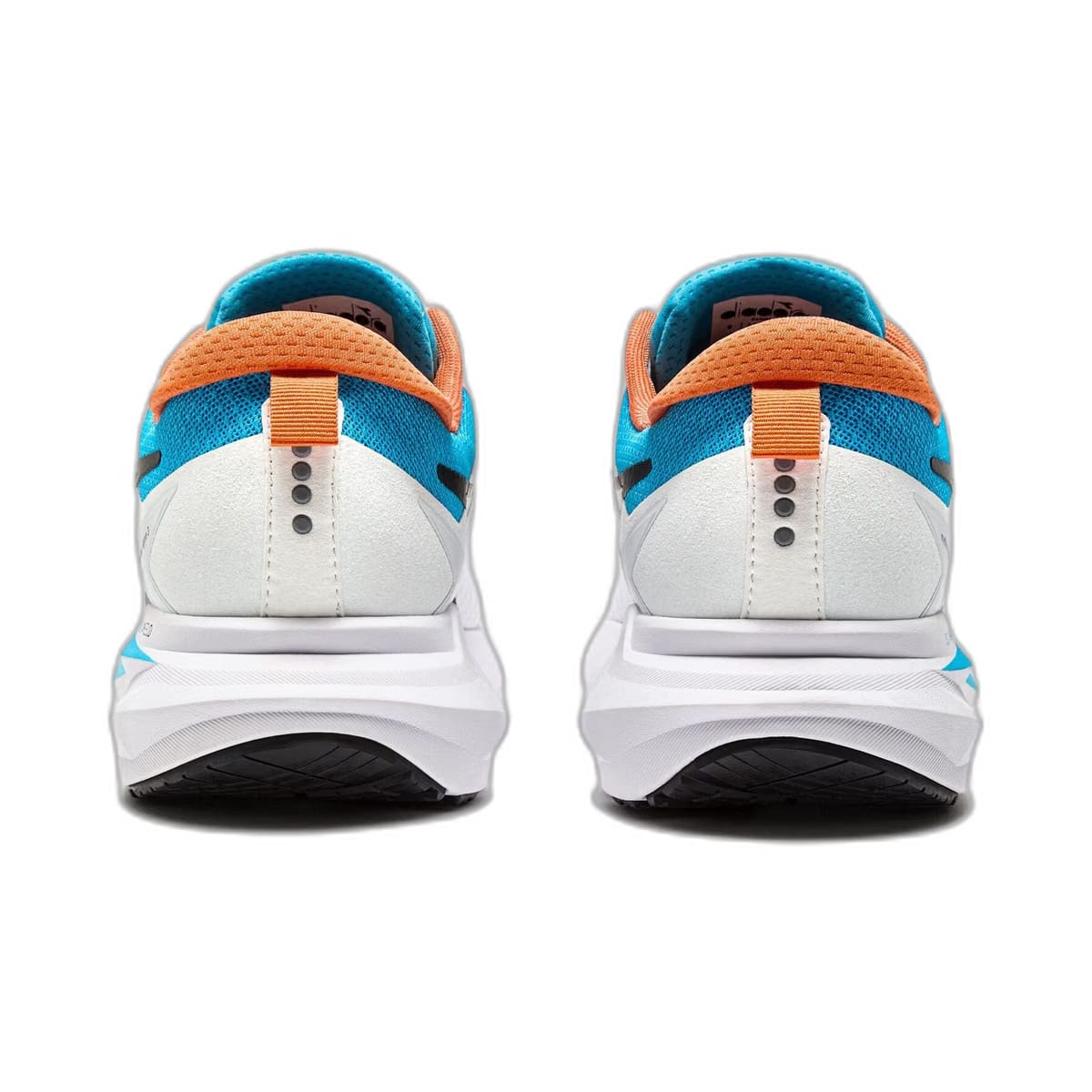 Diadora Mythos Blushield Vigore 3 White/Black/Aquarius