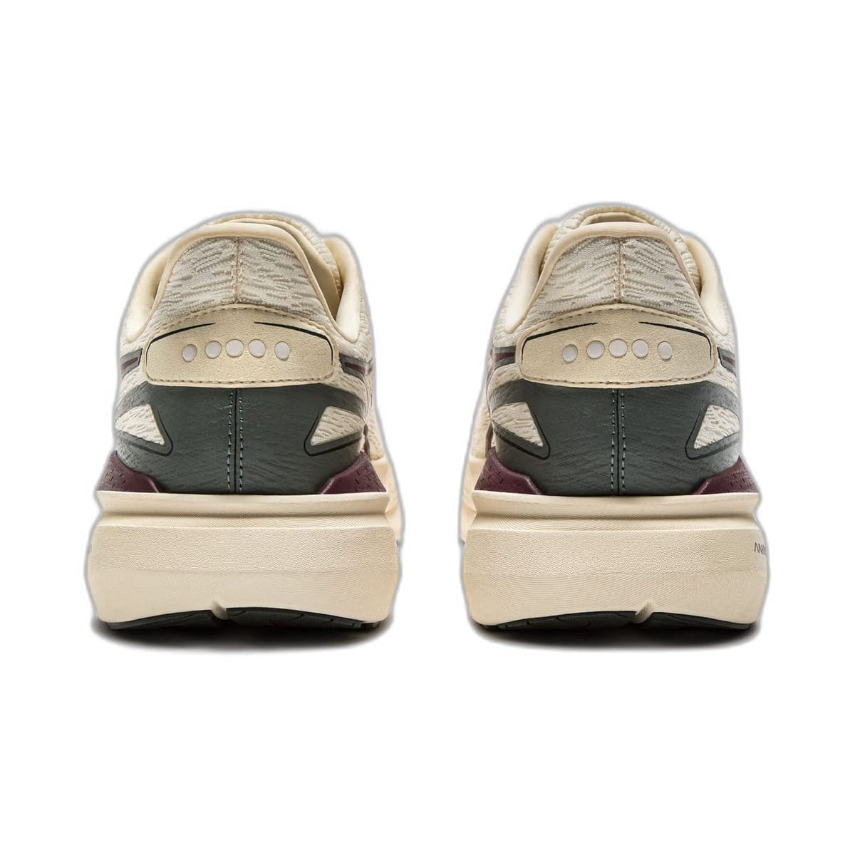 Diadora Nucleo 2 Whisper White/Maroon Banner