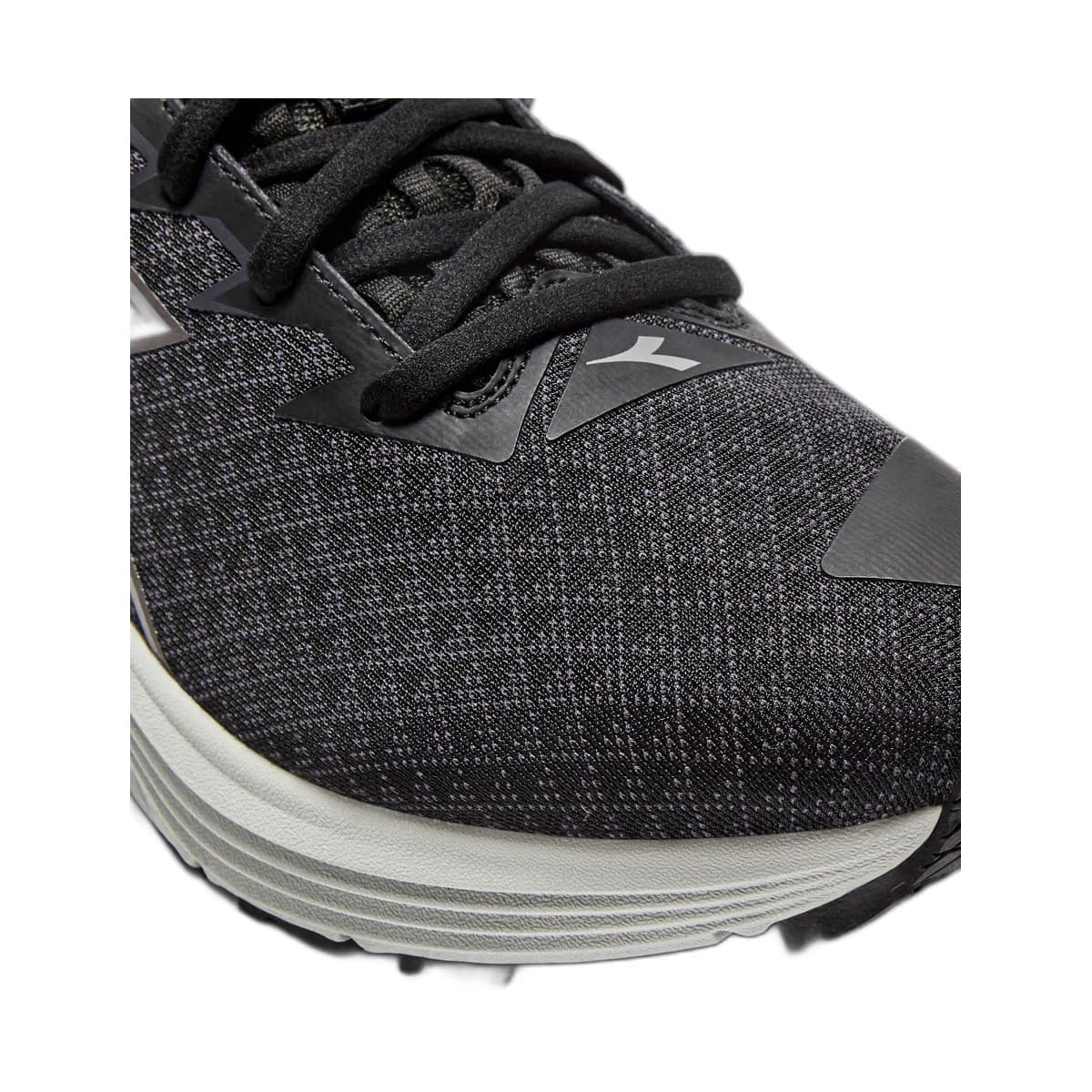 Diadora Mythos Blushield 10 Vortice Hip Black/Silver