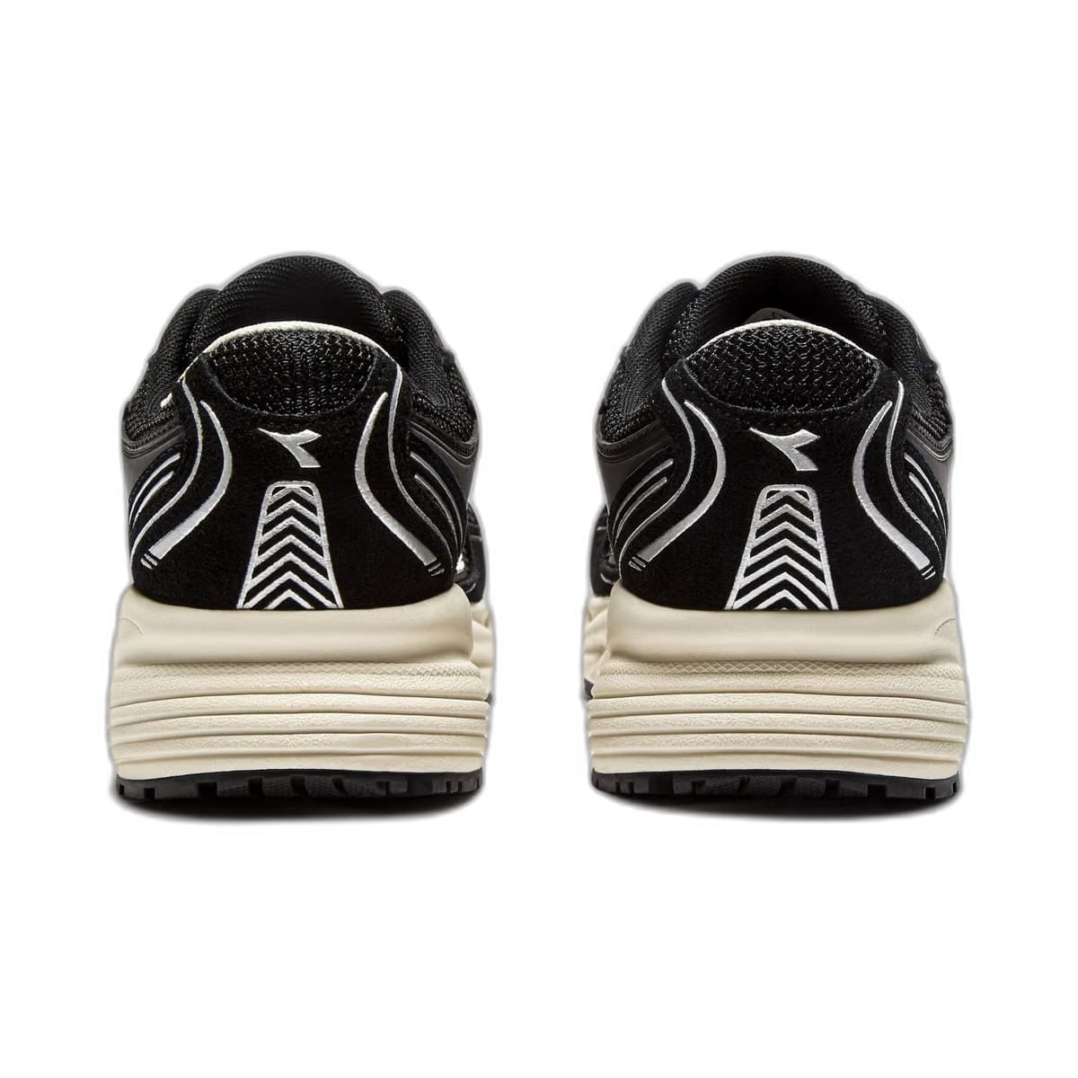 Diadora Mythos Star Black/Black