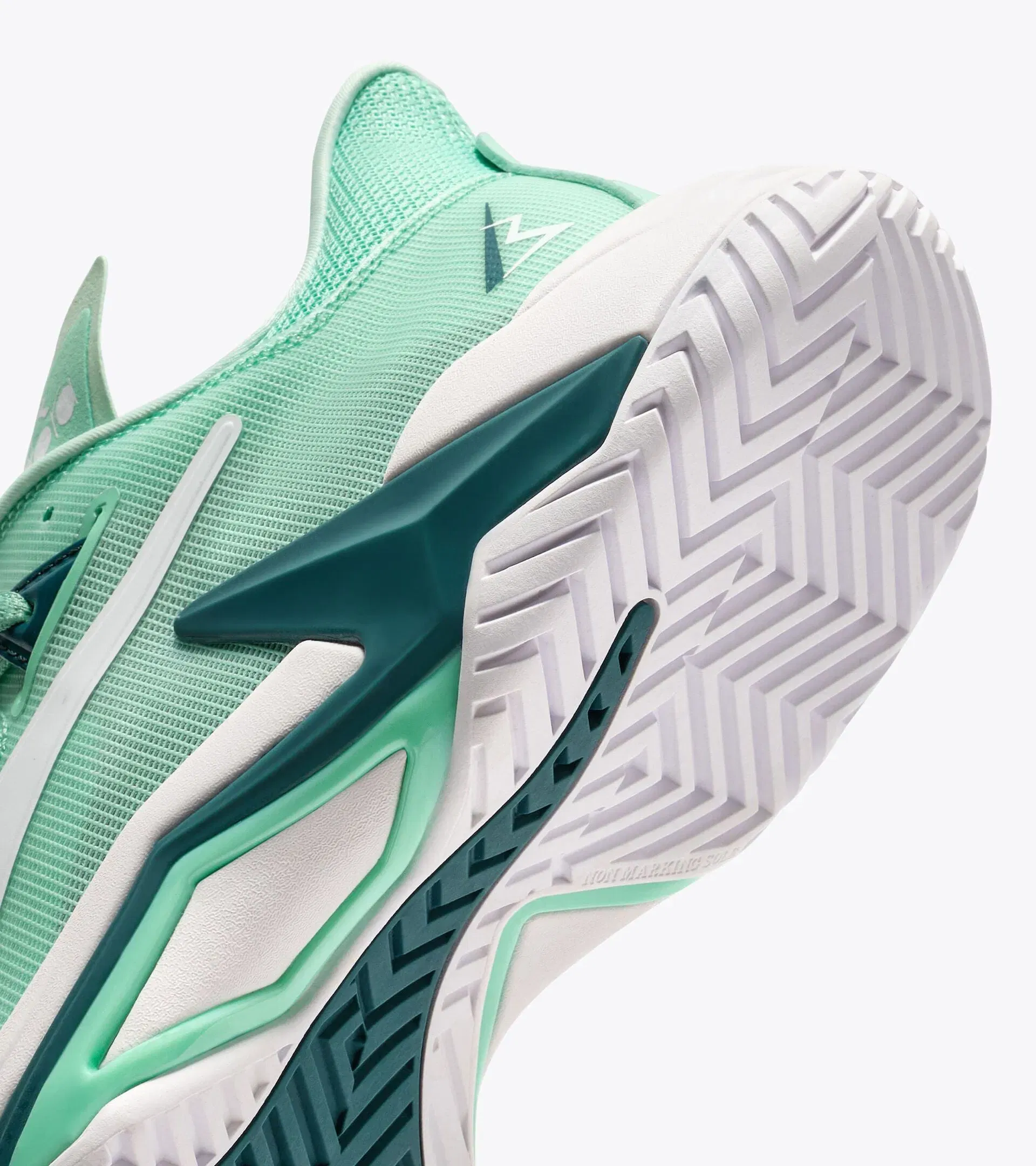 Diadora B.Icon 3 Ag Cabbage/White