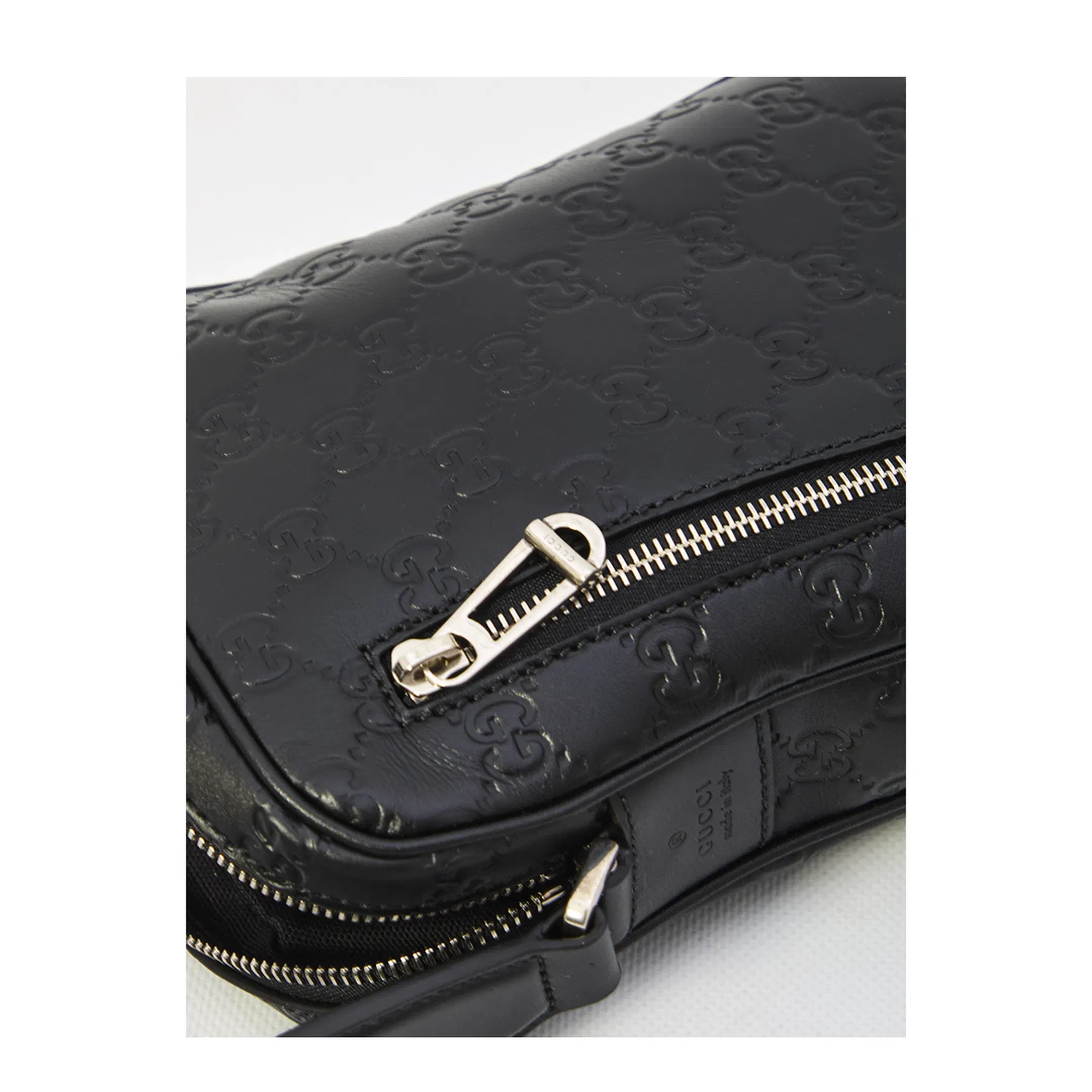 GG Emblem Small Calfskin Crossbody Bag - Black