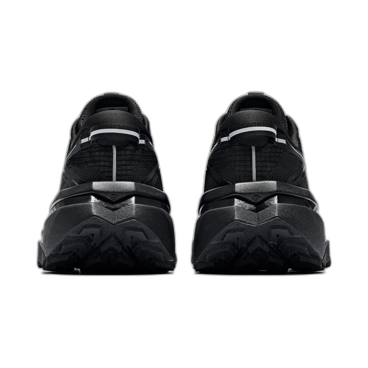 Men's ANTA Saker