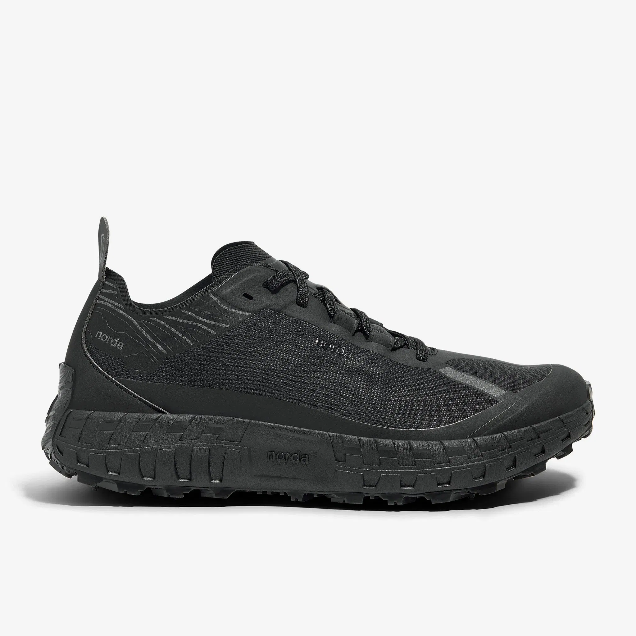 Norda 001A Stealth Black Womens