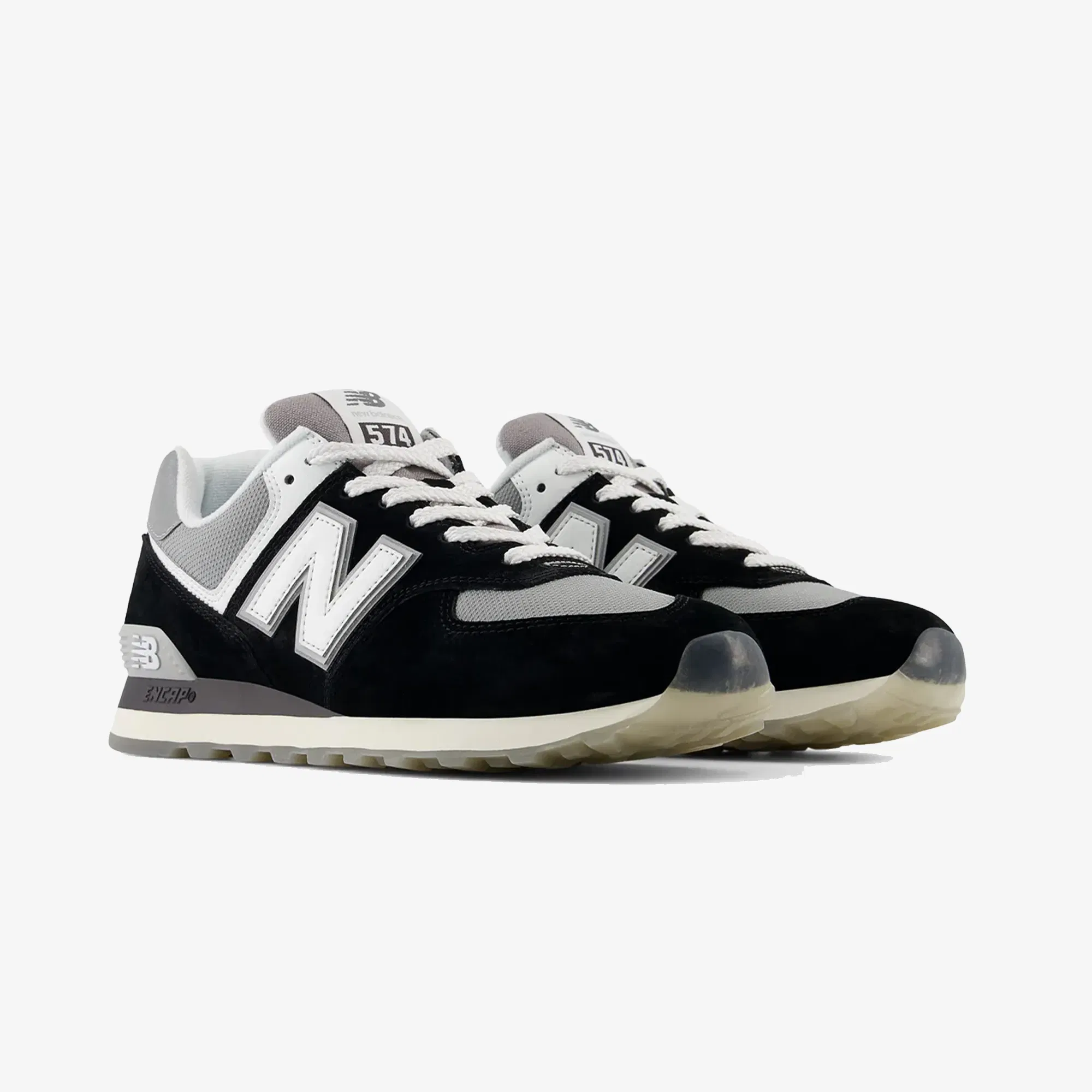New Balance 574 { BLACK/BROWN