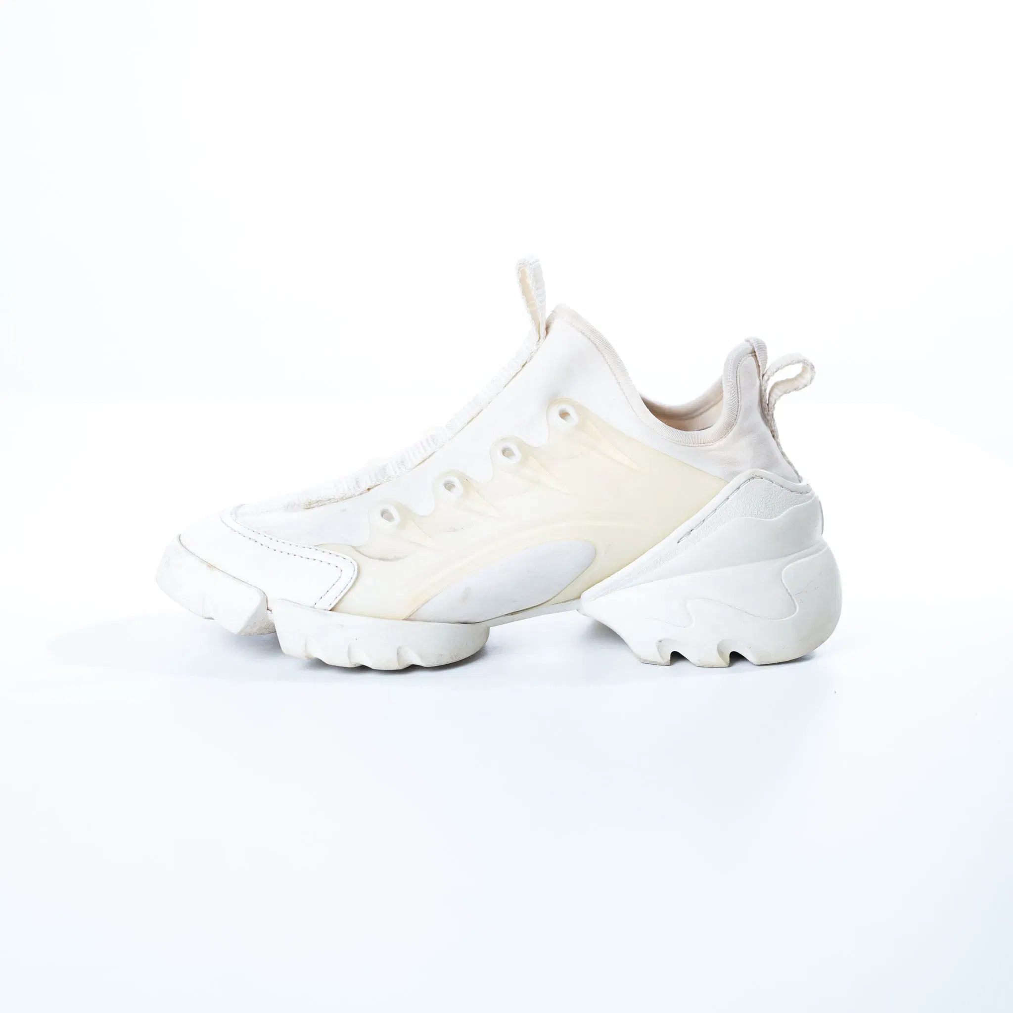 Dior D-Connect White Sneaker (UK 3)