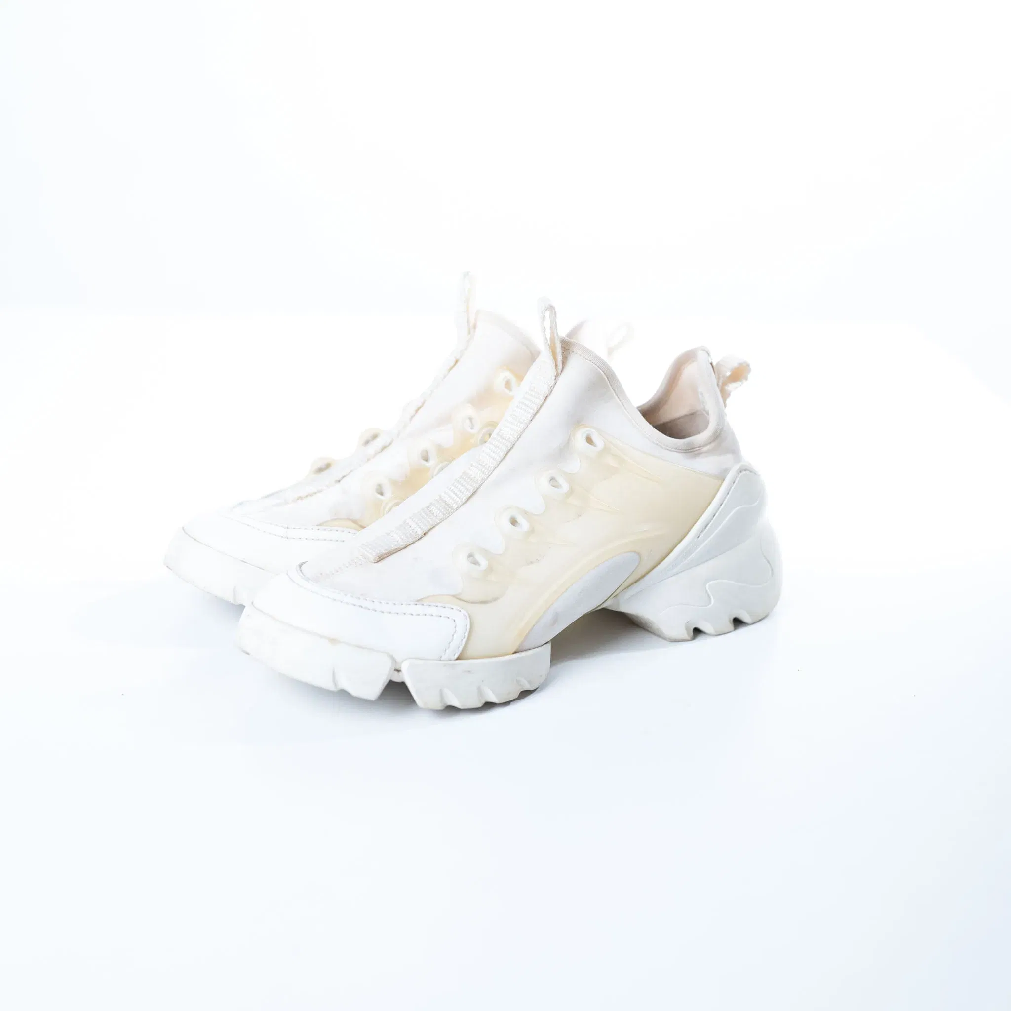 Dior D-Connect White Sneaker (UK 3)