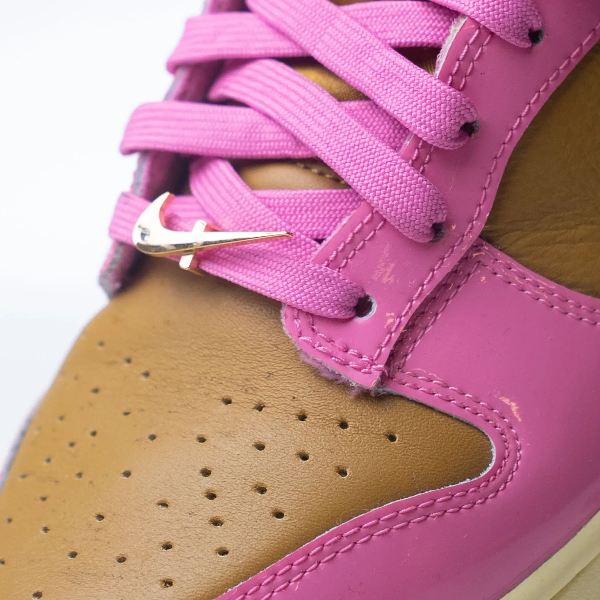 Nike Dunk Low Parris Goebel (UK 6.5)