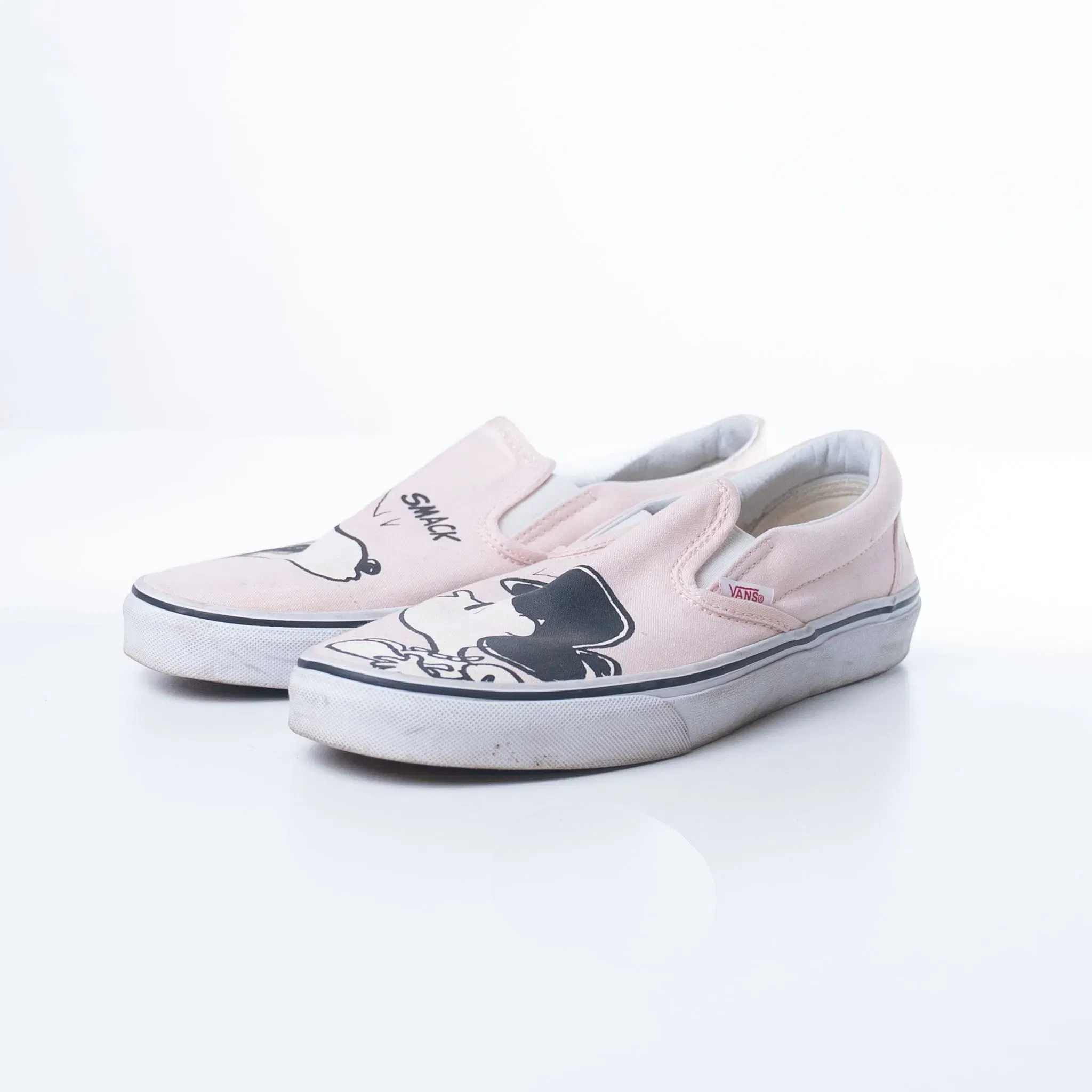 Vans Peanuts Snoopy Pink Slip-Ons (UK 7)