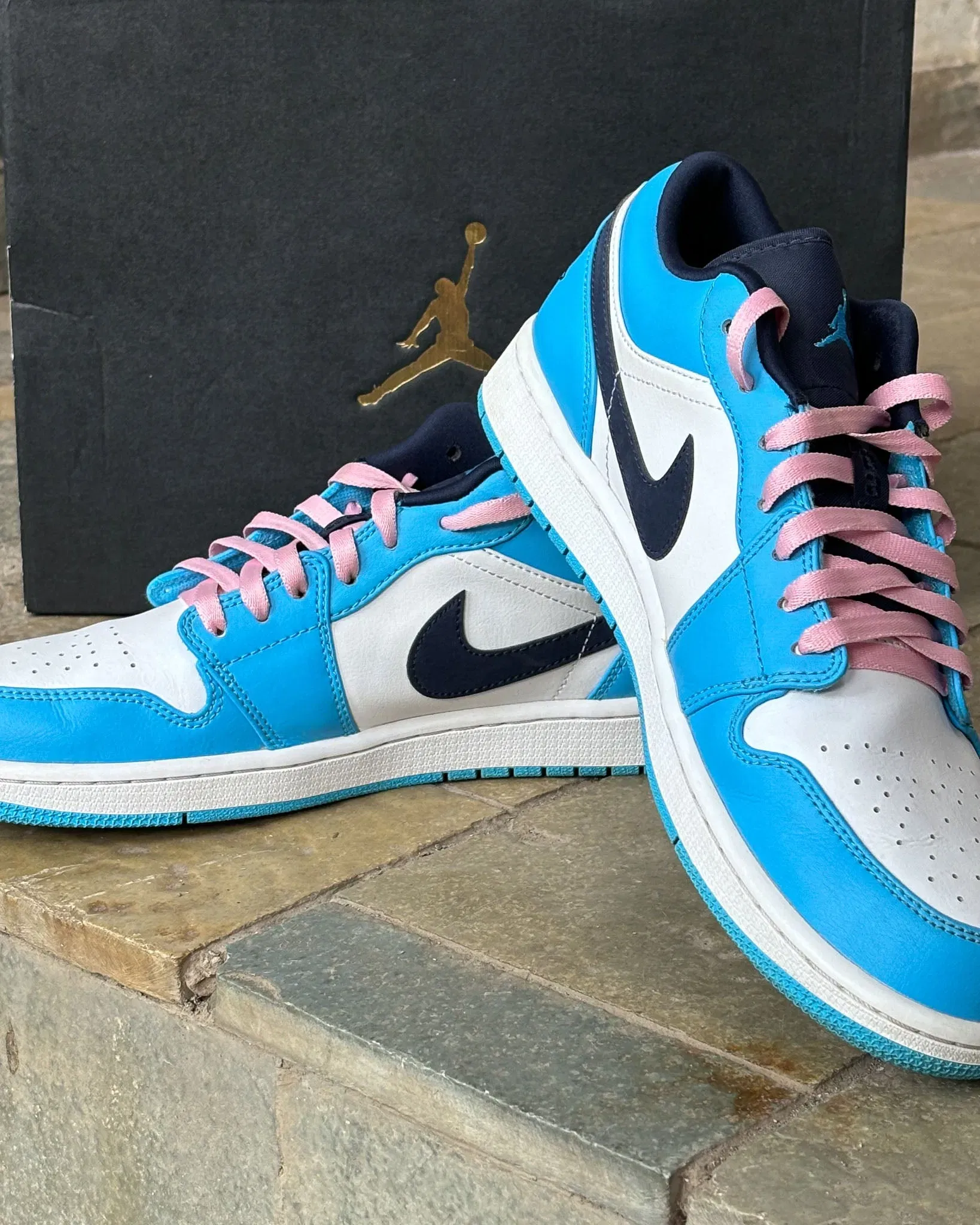 Nike Air Jordan 1 Low White / Powder Blue Obsidian (UK 10)