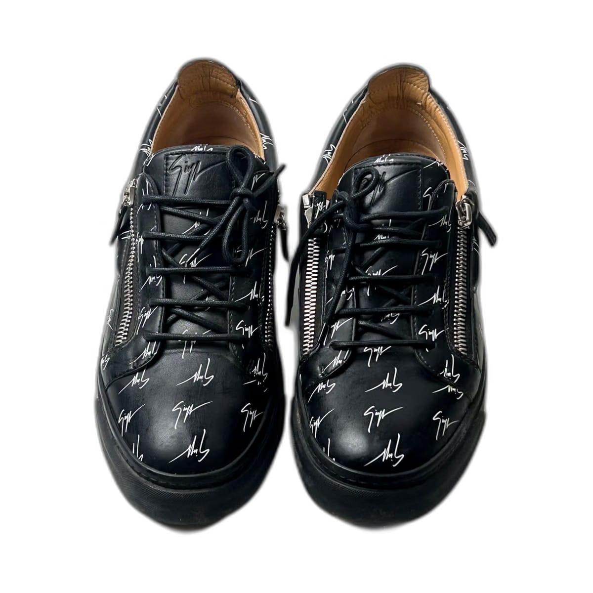 Giuseppe Zanotti Frankie logo (UK 11)