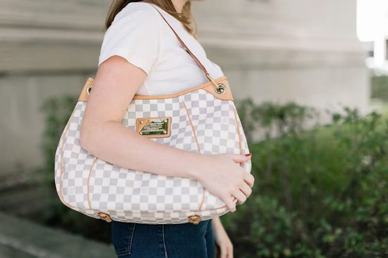 Louis Vuitton Galliera Damier Azur PM Ivorie Grey