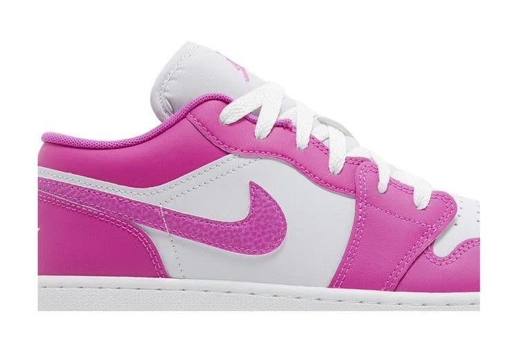 Air Jordan 1 Low Fire Pink (GS) – image 2 of 5 Air Jordan 1 Low Fire Pink (GS) – image 2 of 5