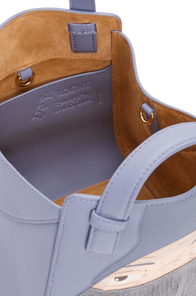 LOEWE x Howls Markl Hammock Nugget Bag In Nappa Calfskin Blueberry