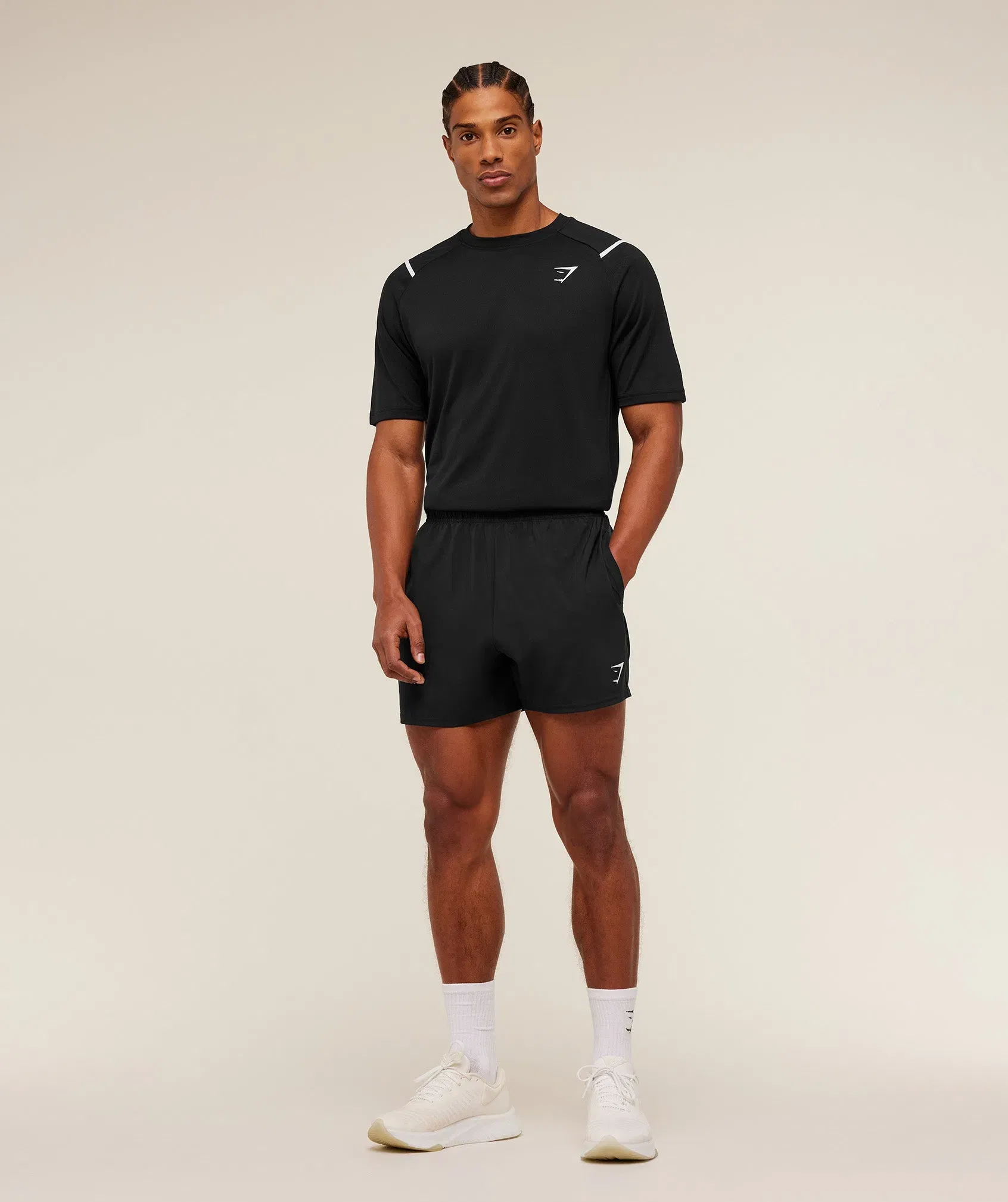 Gymshark Arrival Contrast T-Shirt - Black