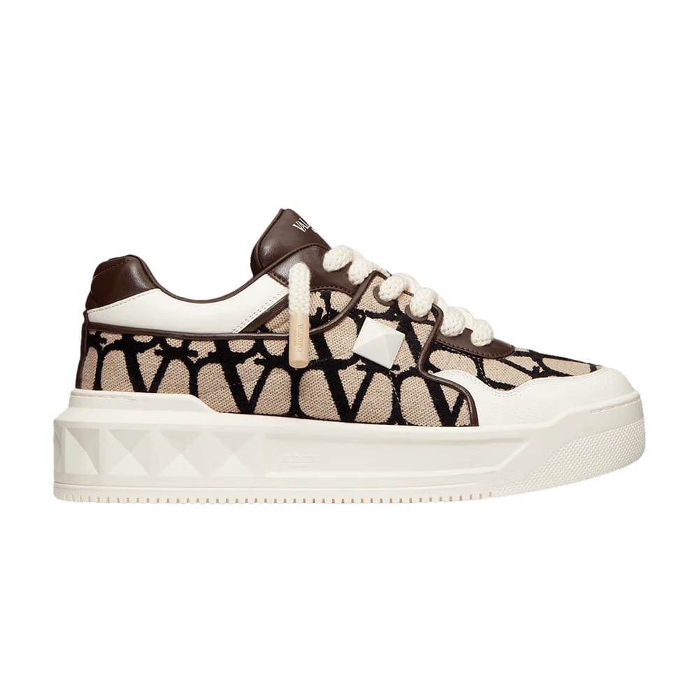 Valentino One Stud XL Low Toile Iconographe - Natural Fondant