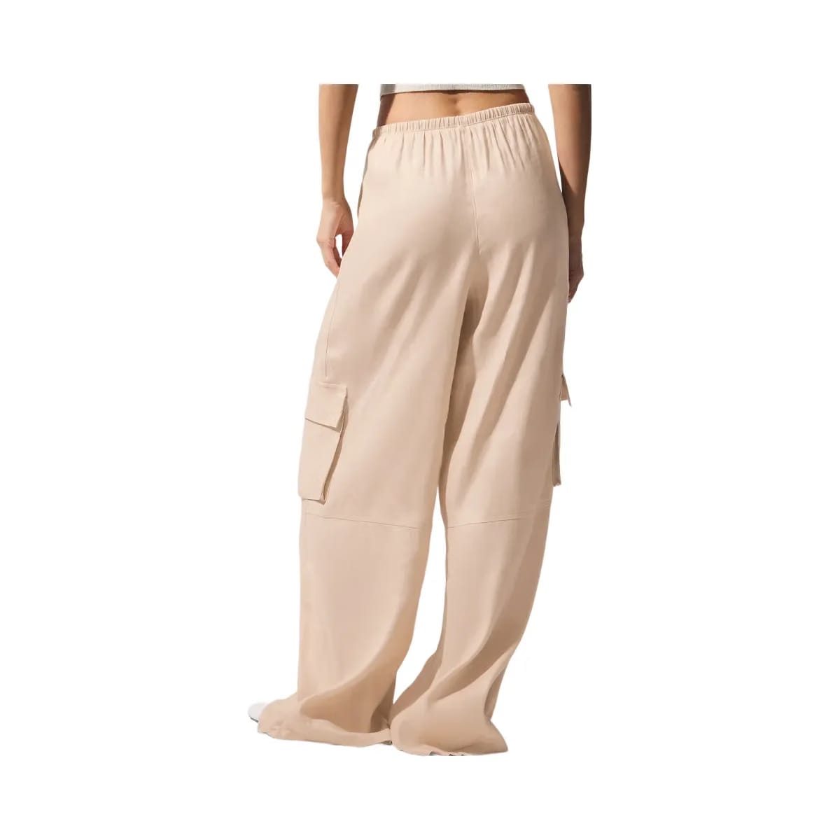 Alo Women's Linen Getaway Cargo Wide Leg Pant - Macadamia