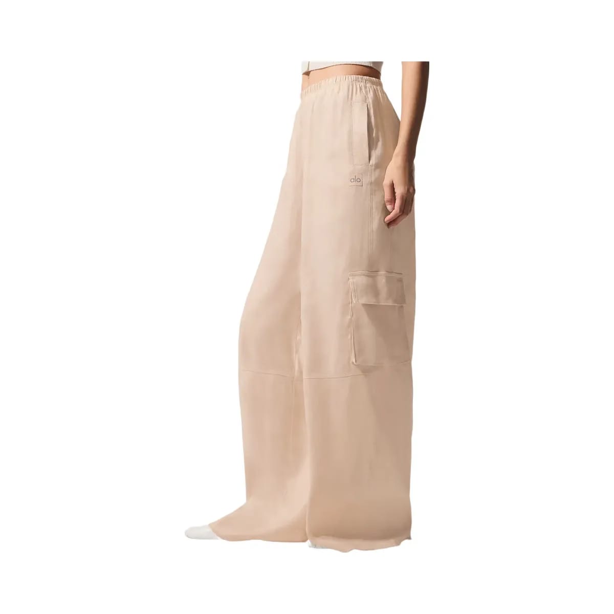 Alo Women's Linen Getaway Cargo Wide Leg Pant - Macadamia