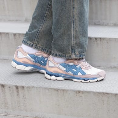 Asics Gel-Nyc Cream Grey Floss Salmon (Women'S)