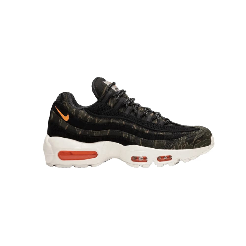 Carhartt WIP x Nike Air Max 95 Camo