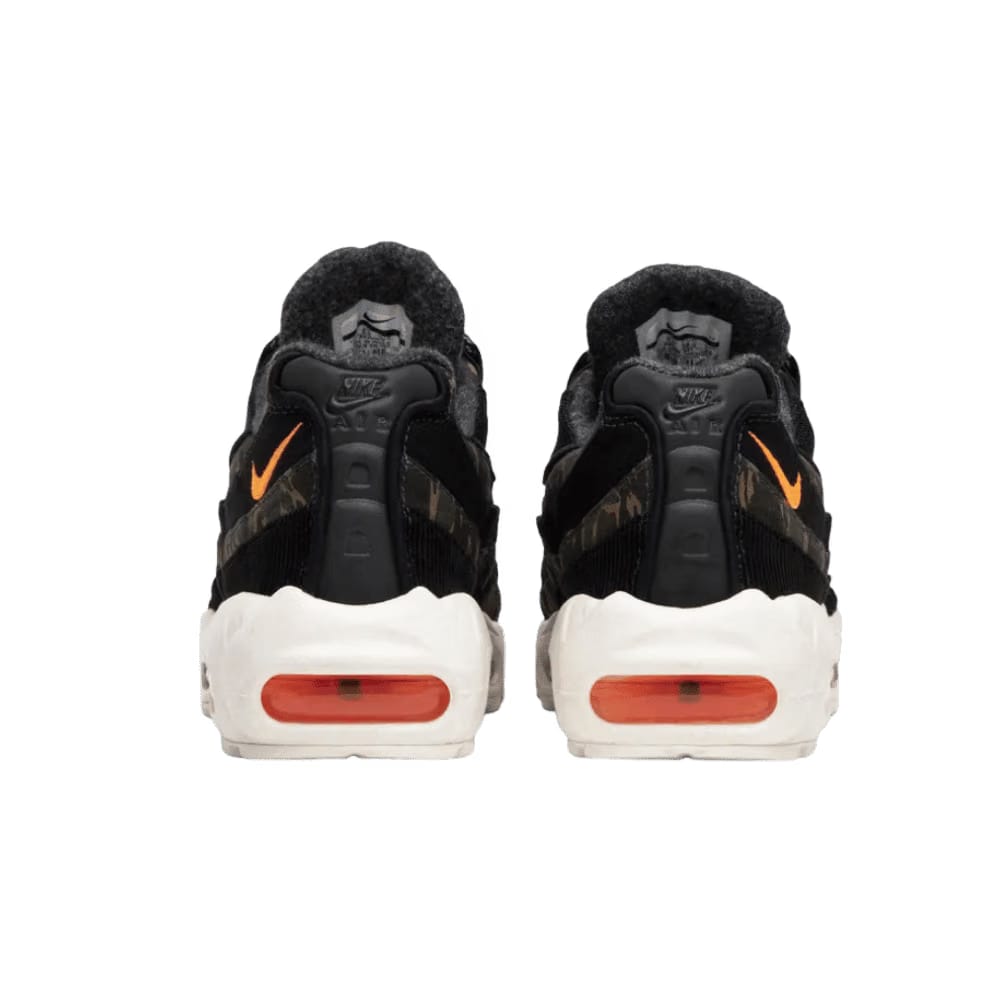 Carhartt WIP x Nike Air Max 95 Camo