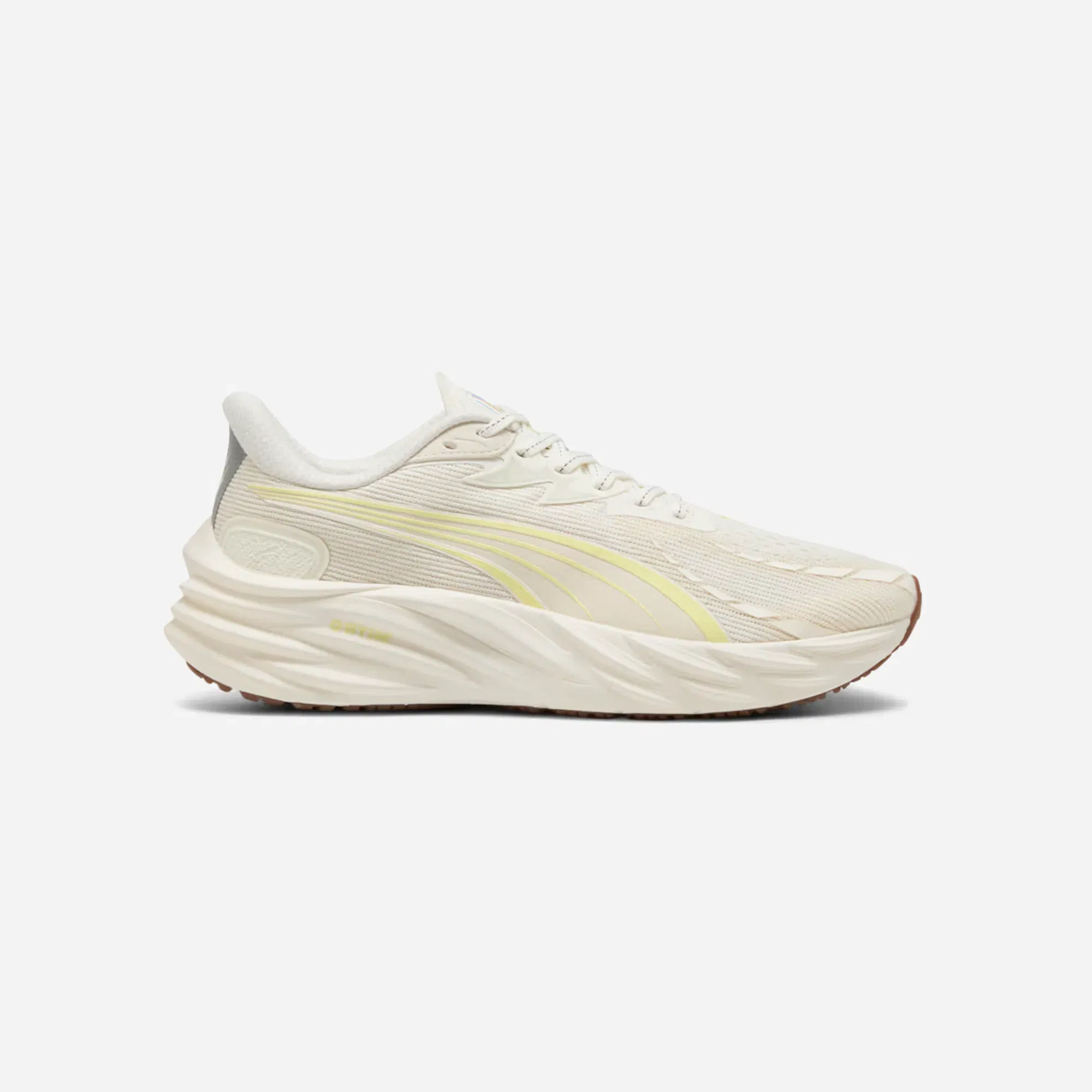 Puma Velocity NITRO 4 Road Running Shoes Warm White Gold Moon
