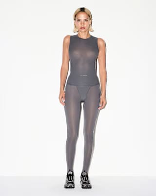 Nike x Skims Weightless Layers High-Waisted V-Panel Leggings Dark Roast