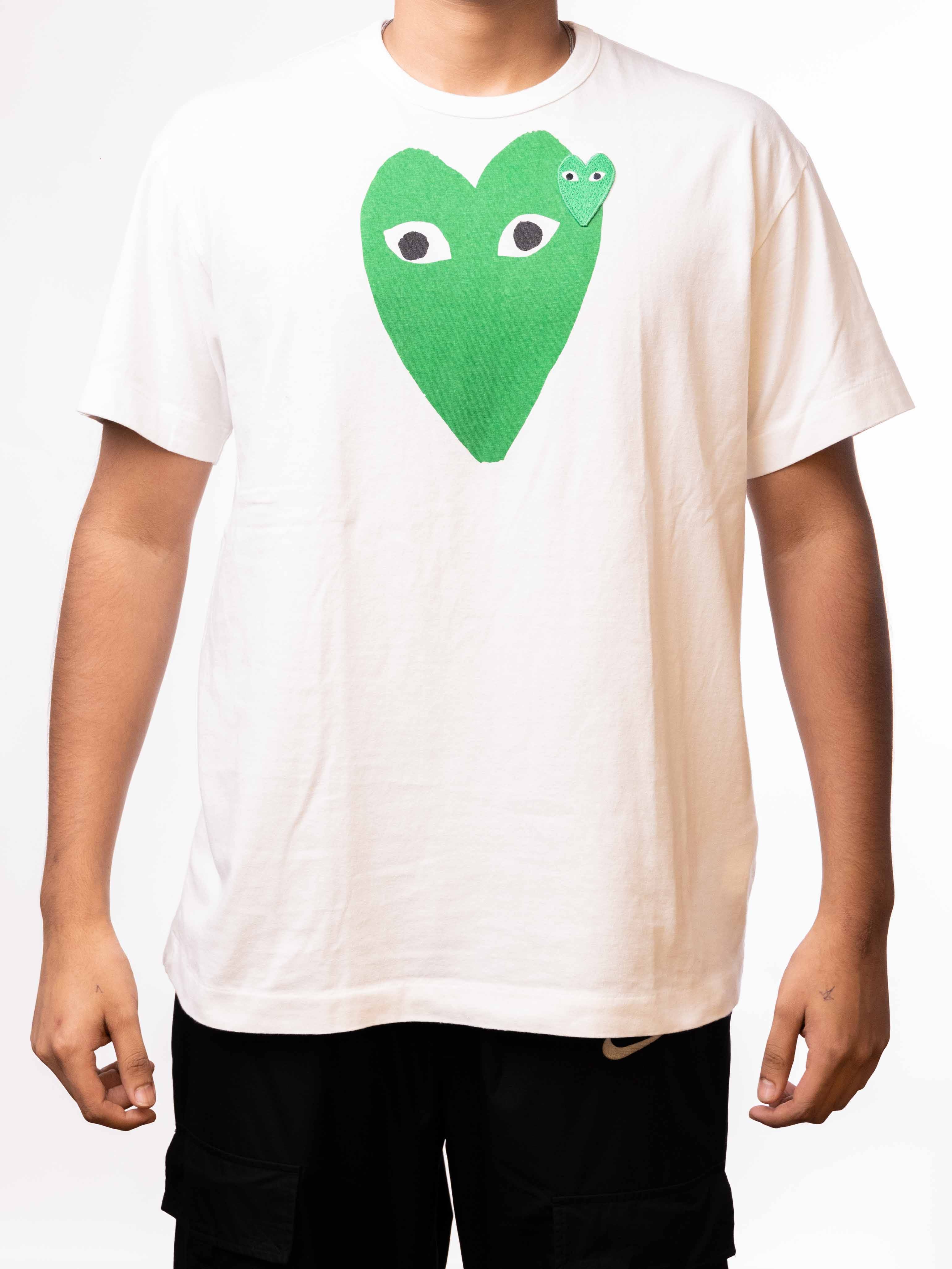 Comme Des GarĤons Play heart logo T-Shirt (XXL)