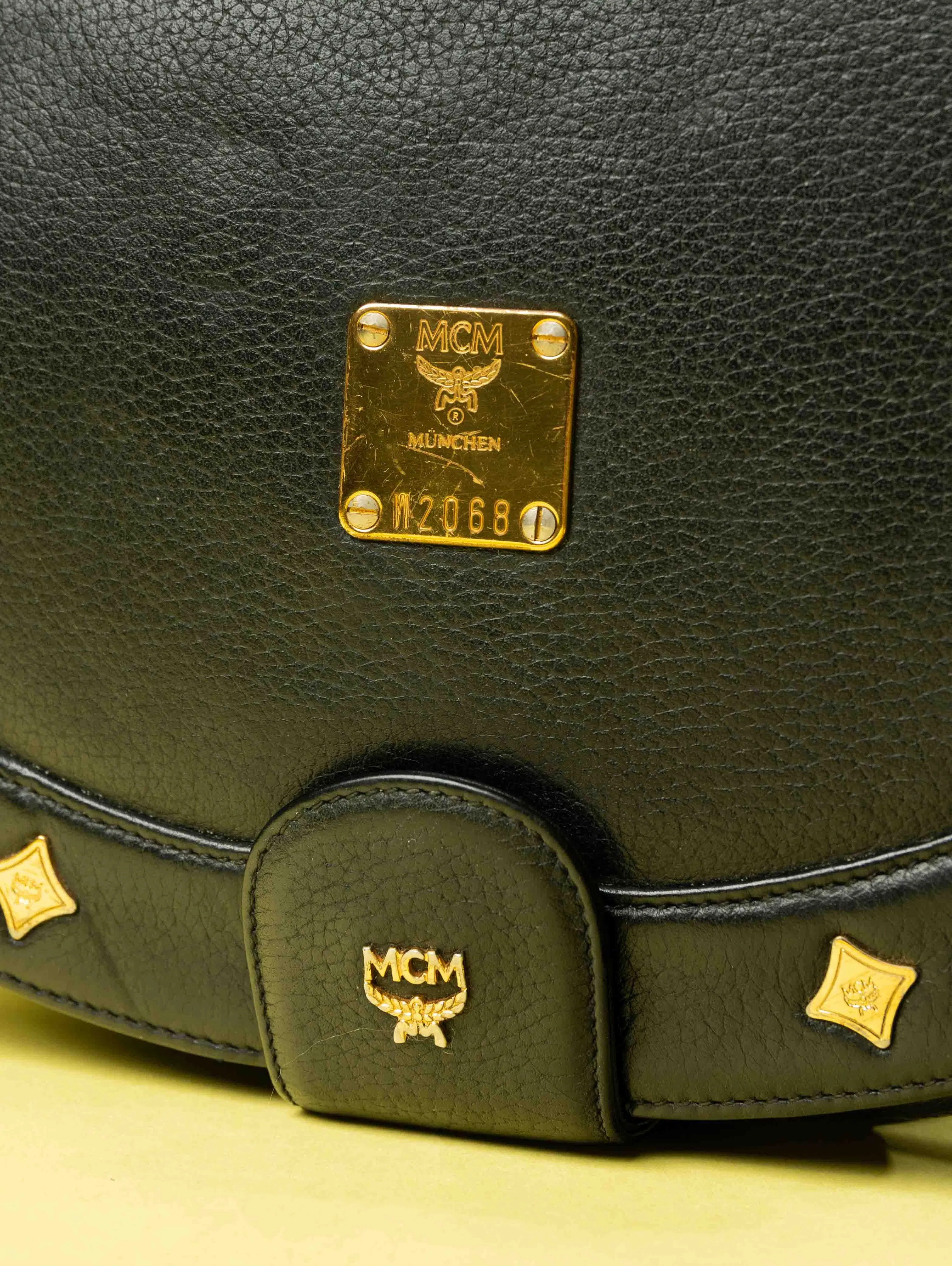 MCM Black Leather Flap Crossbody Bag (One Size)