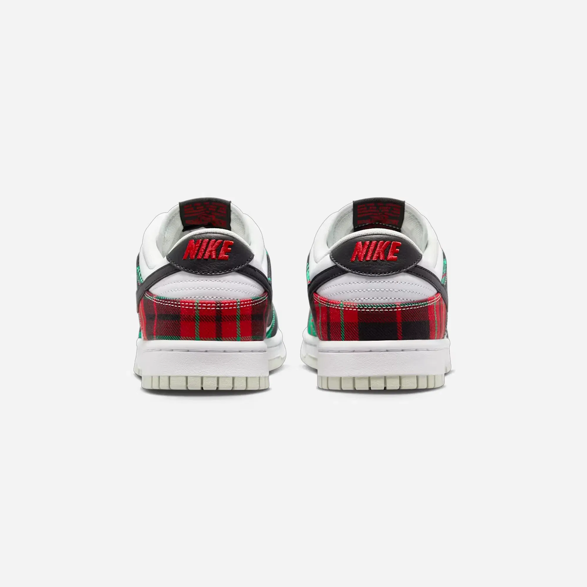 Nike Dunk Low Tartan Plaid