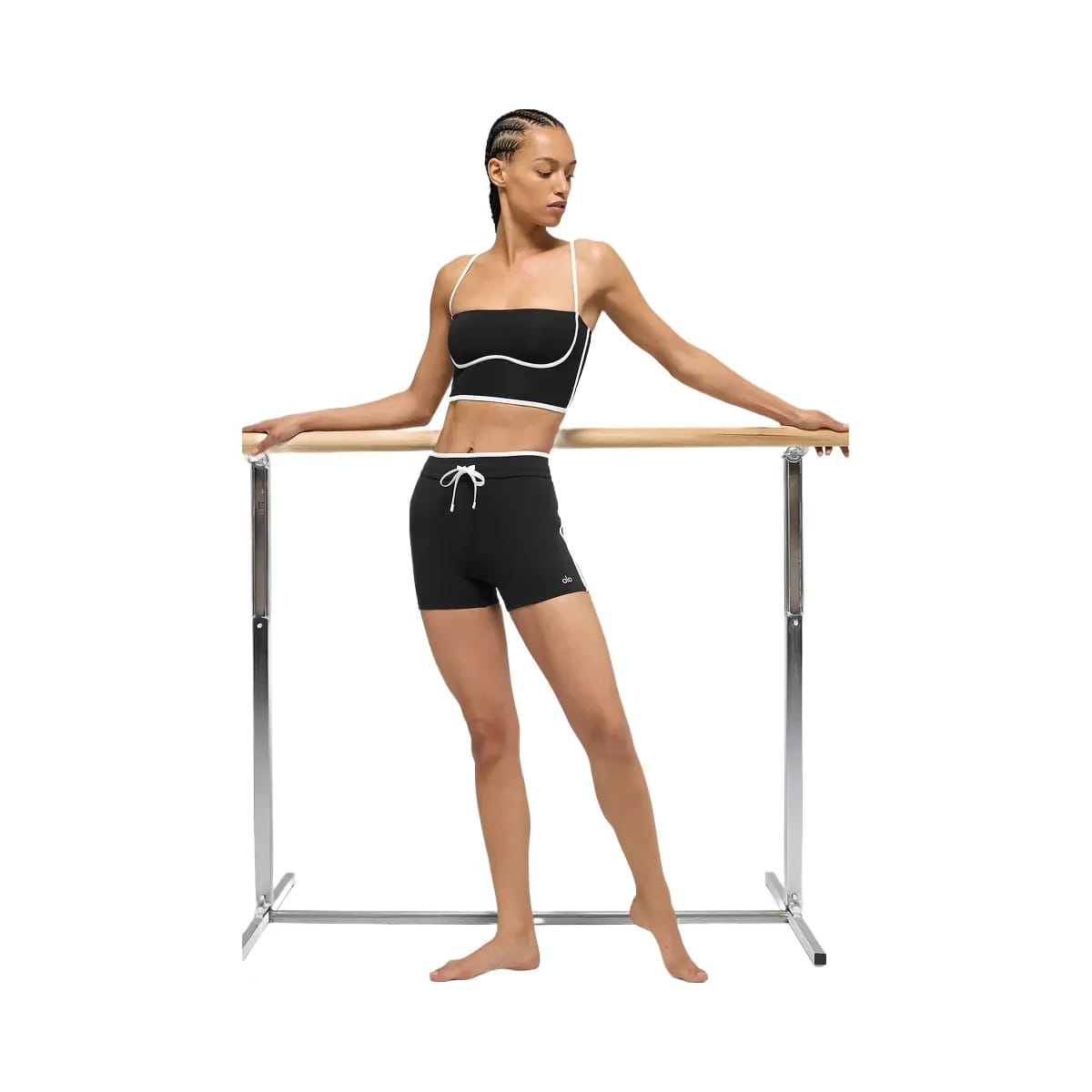 Alo Women's 4" Airbrush High-Waist Race Pace Shorts - Black/White