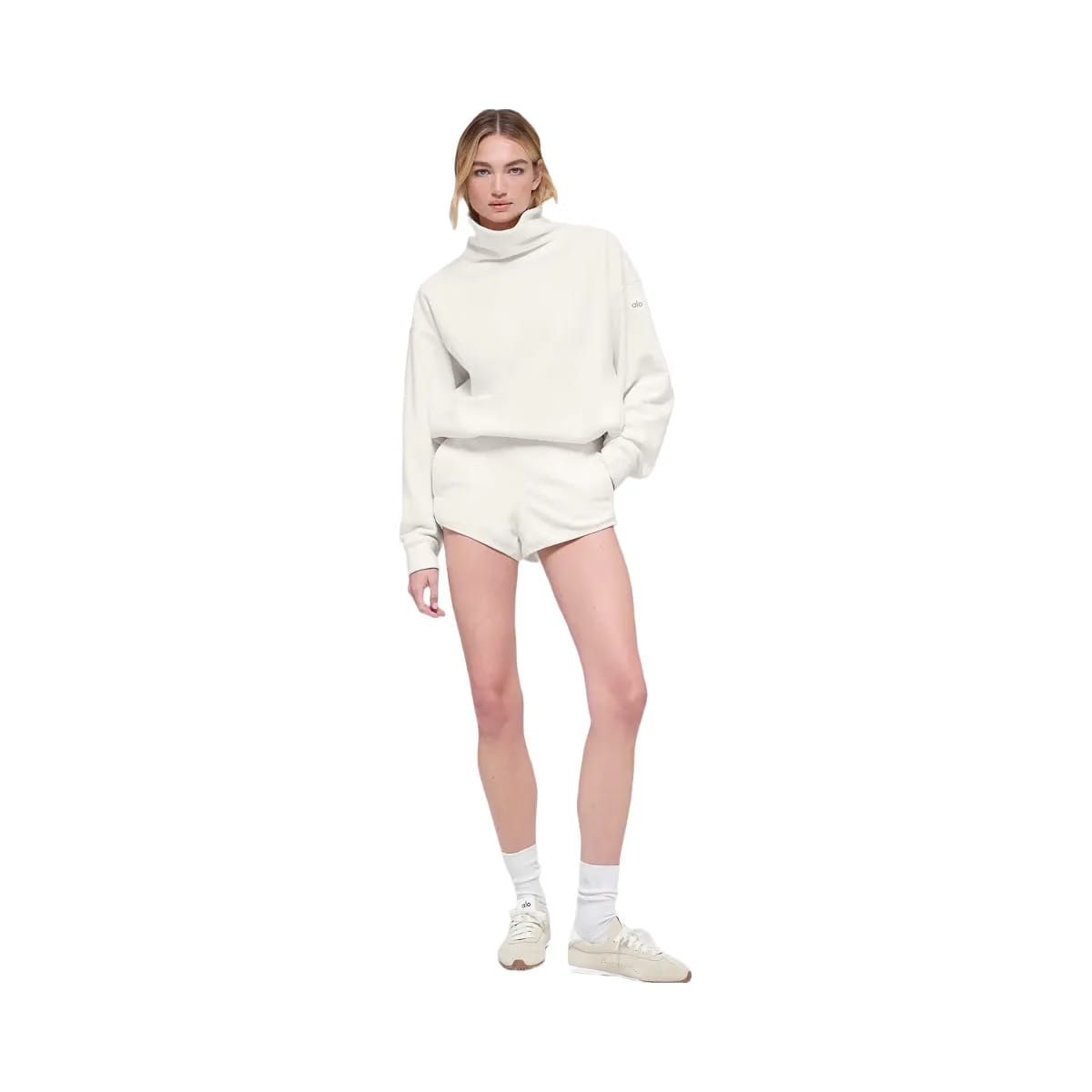 Alo Women's Polar Fleece Retreat Shorts - Ivory