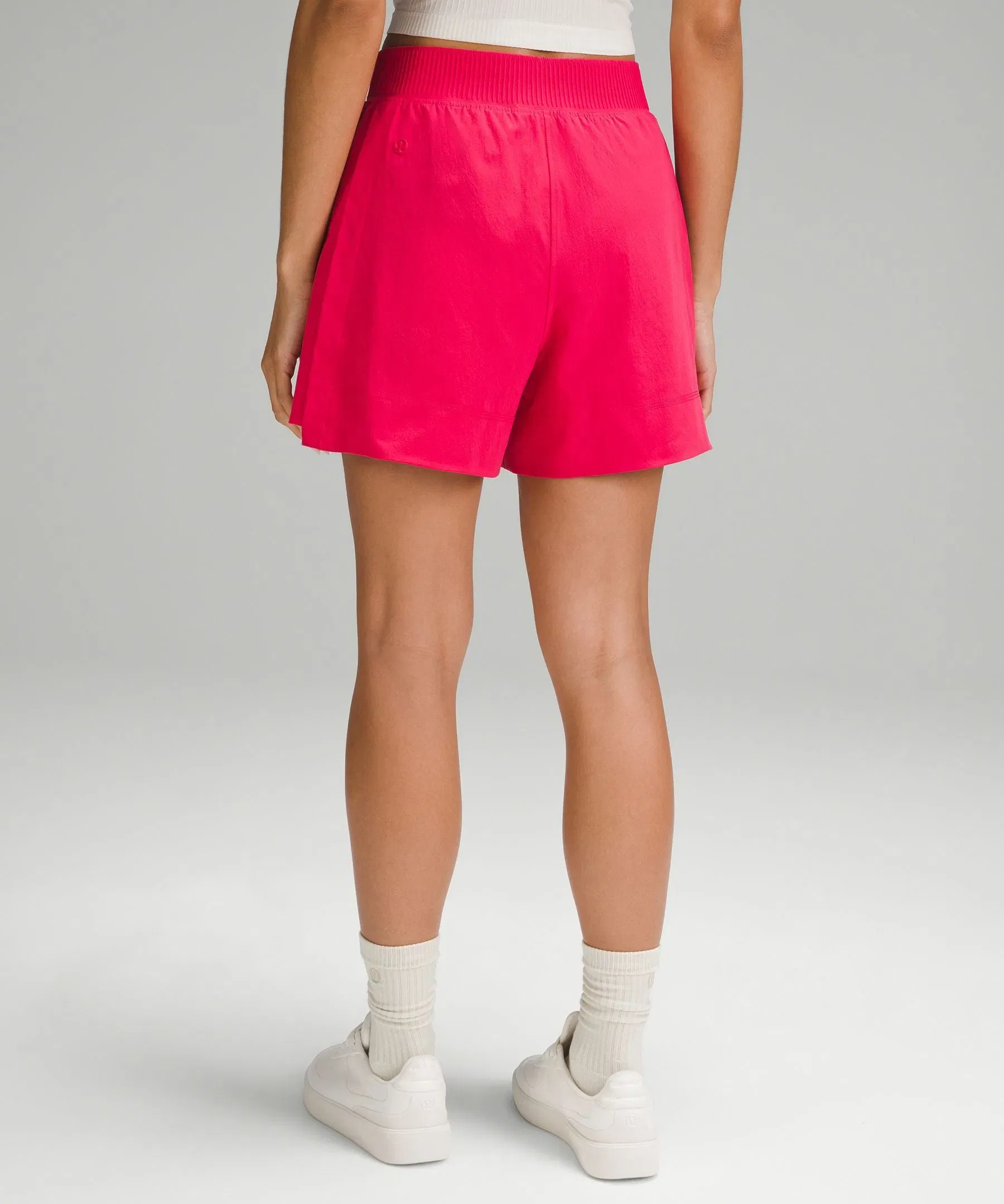 Lululemon Women's Stretch Woven Relaxed-Fit High-Rise Shorts 4"