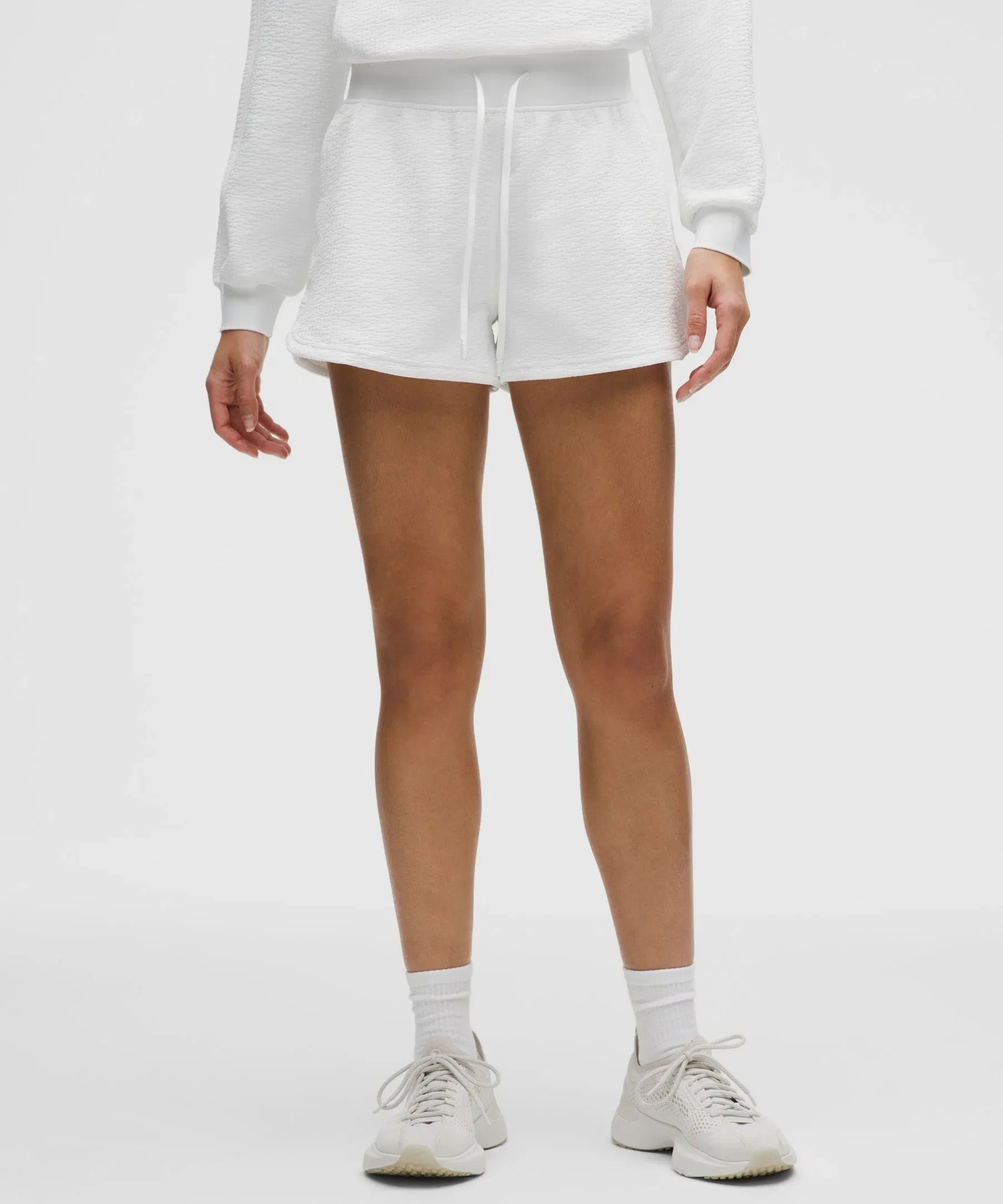 Lululemon Women's Textured Classic-Fit High-Rise Shorts 3"