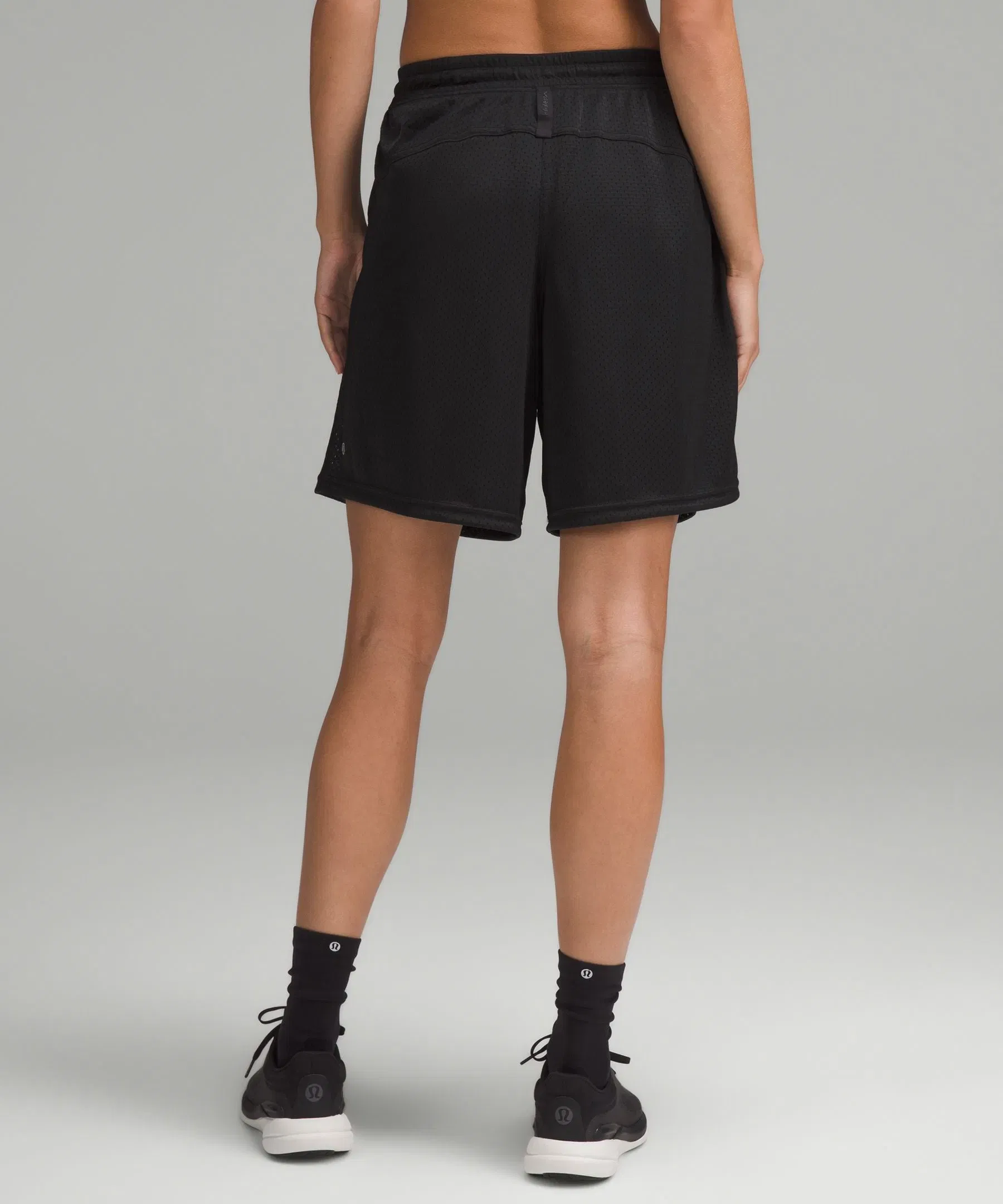 Lululemon Women's Relaxed-Fit Mesh Training Shorts 8"