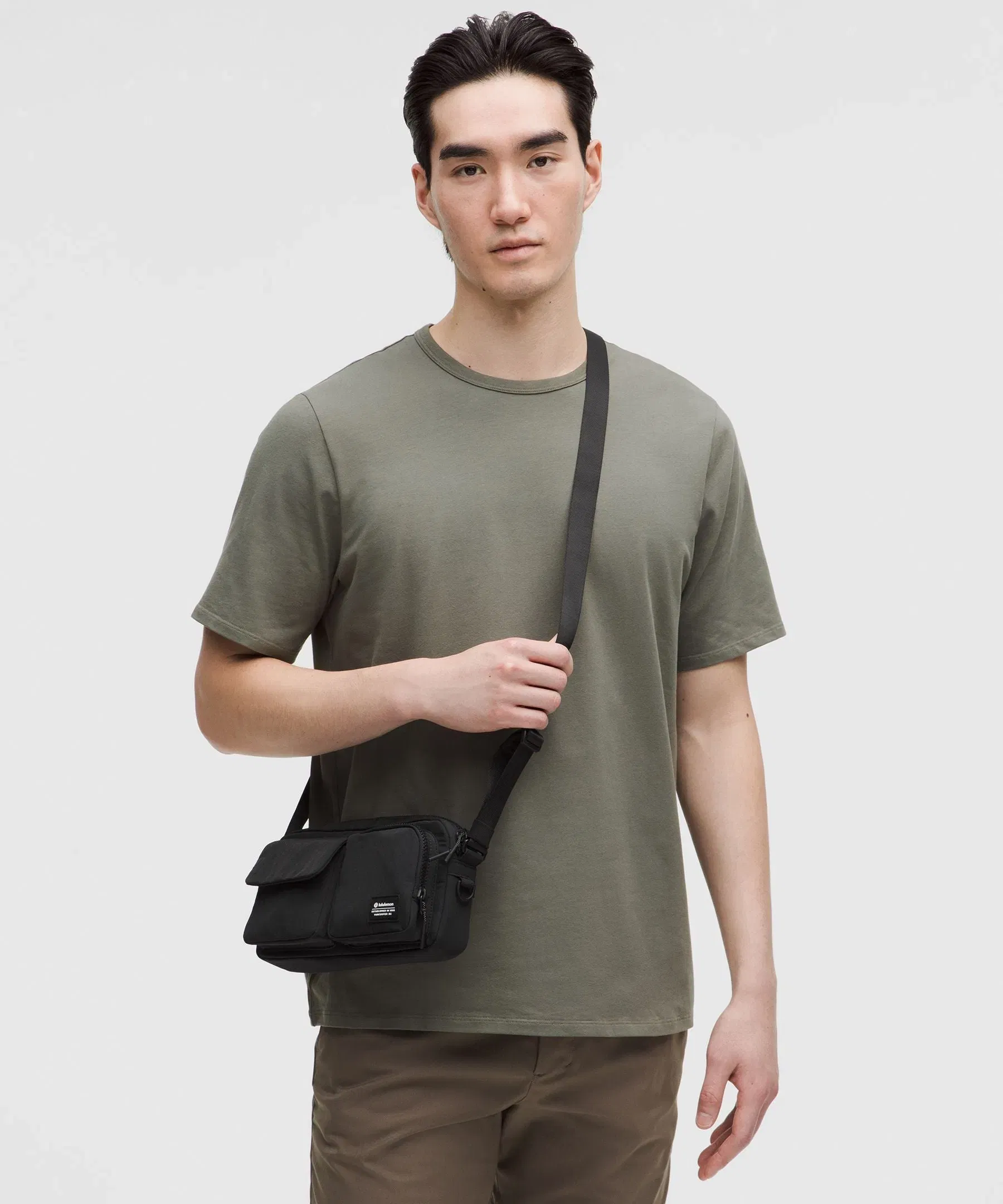Lululemon Multi-Pocket Crossbody Bag 2.5L