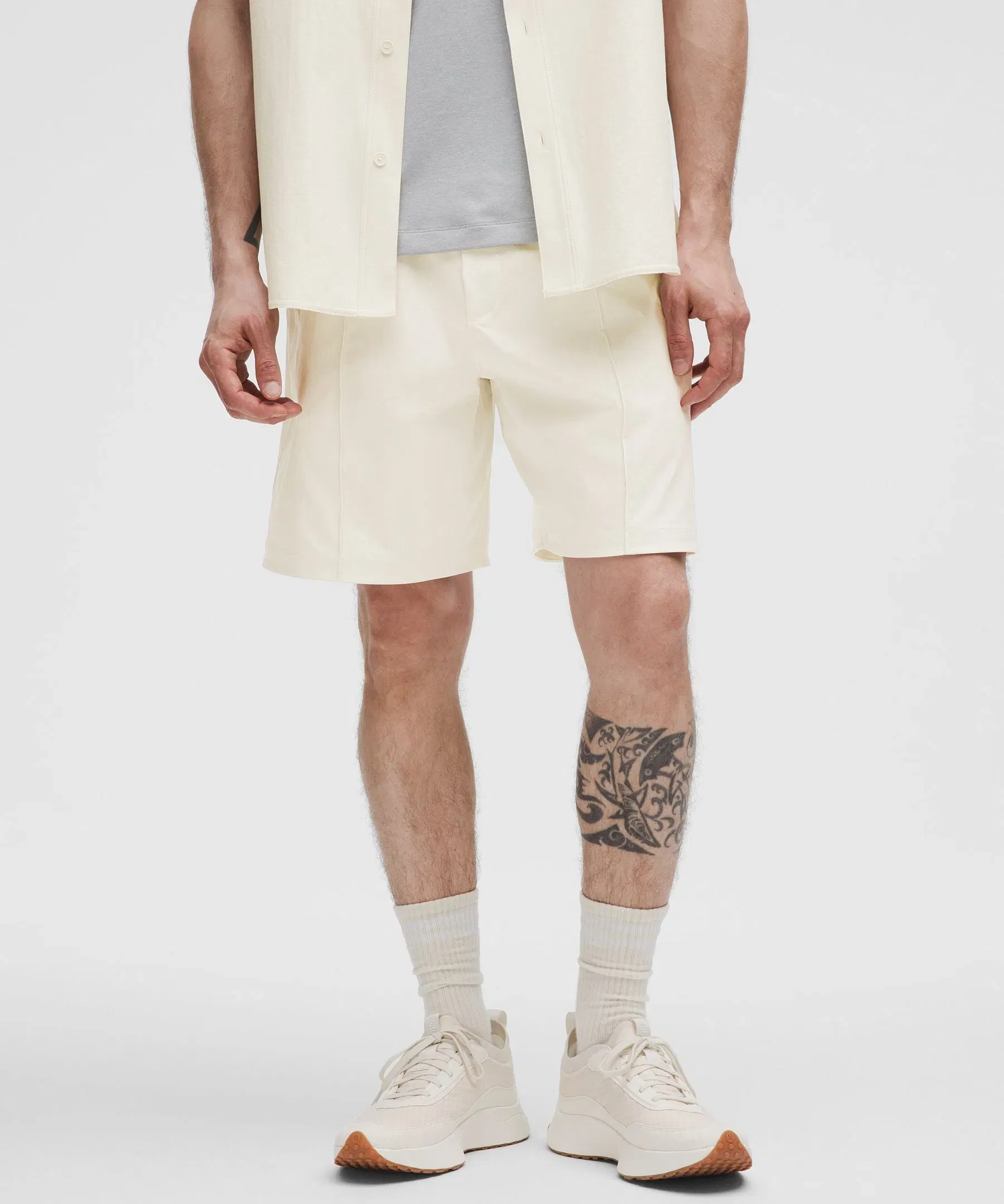 Lululemon Woven Pintuck Pull-On Shorts 8"