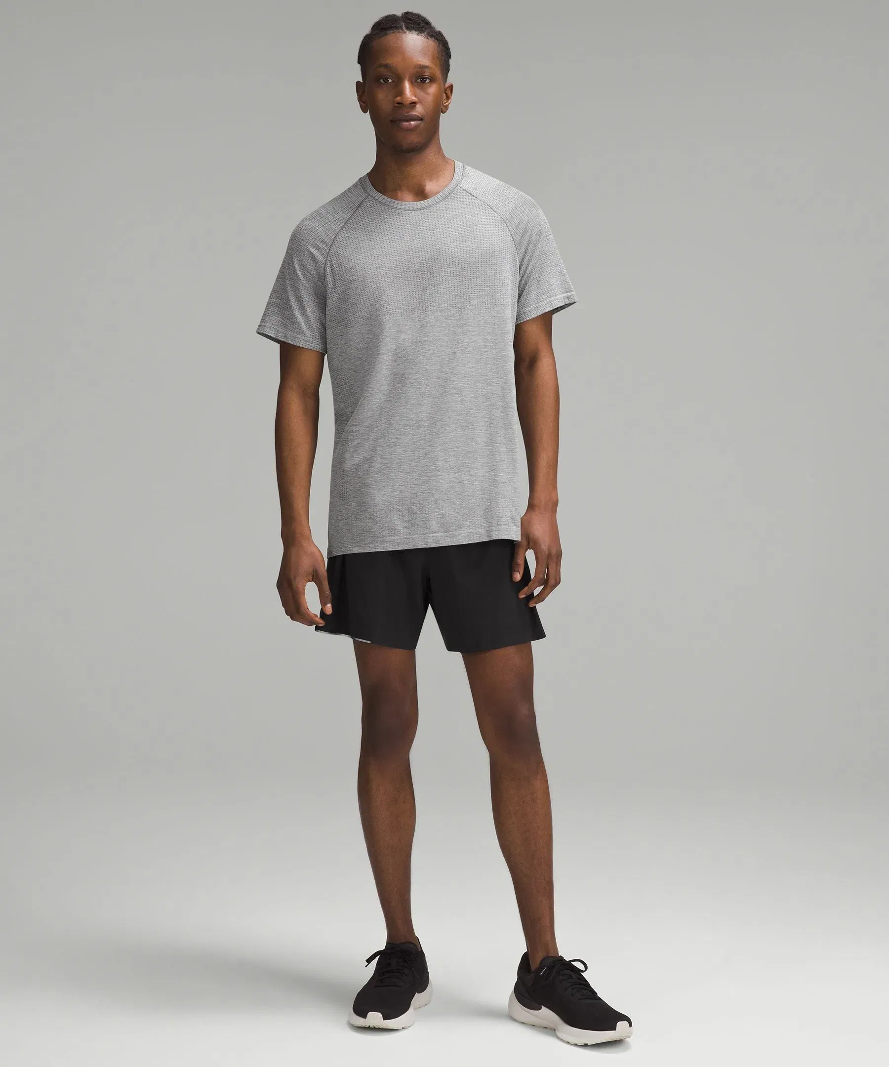 Lululemon Metal Vent Tech Shorts-Sleeve Shirt *Original Slim Fit