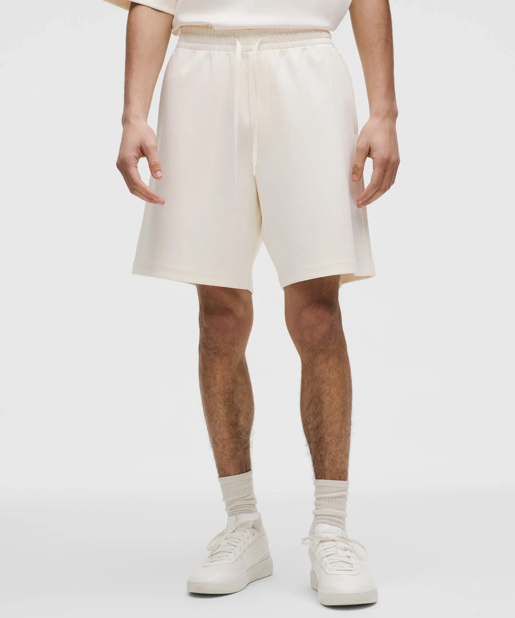 Lululemon Grand Standard Shorts 8"