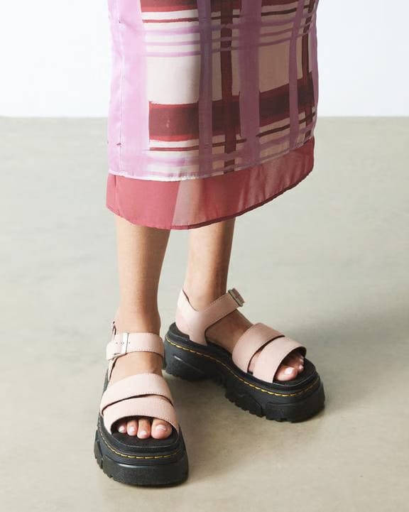 Dr Martens Mattison - Powder Pink