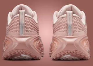 Nike Zoom Vomero 5 Sail Particle Pink Womens
