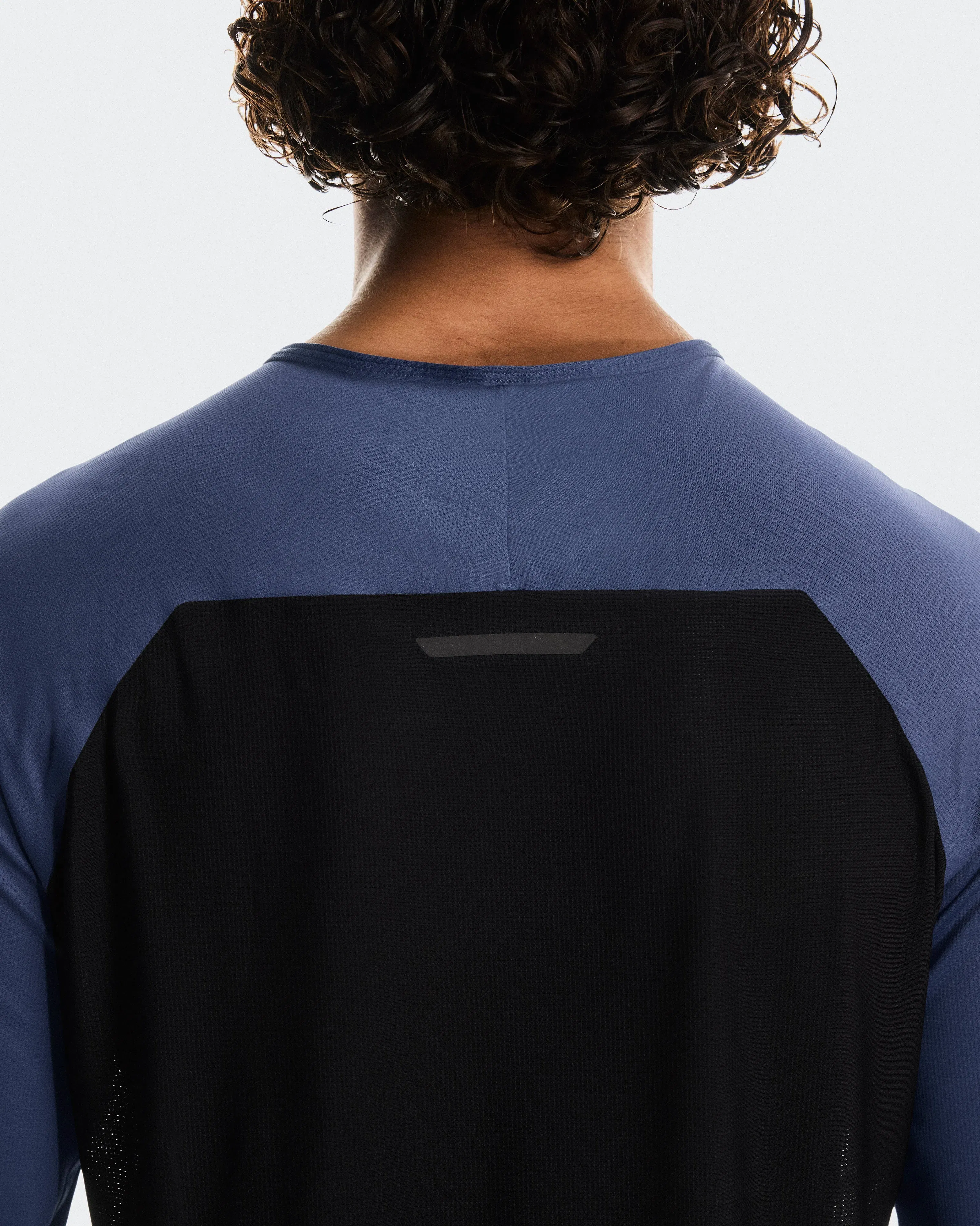 On Performance Long-T Acai Black